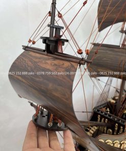 mô hình thuyền buồm cổ đại nước anh gỗ mun cao cấp