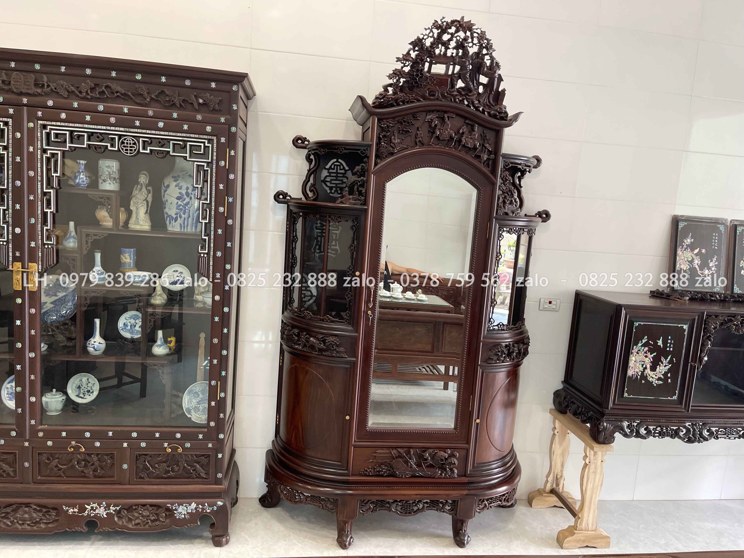 tủ chùa đục chạm tích đẹp giá hợp lý