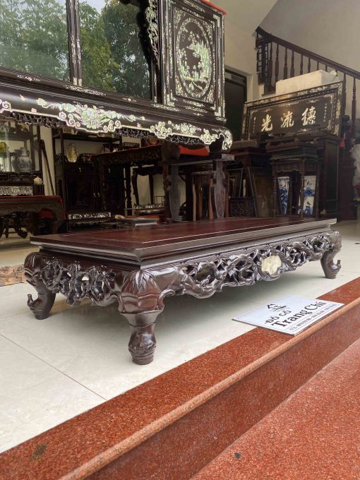 Văn Kỷ Uống Trà Kê Đồ Ngồi Bệt