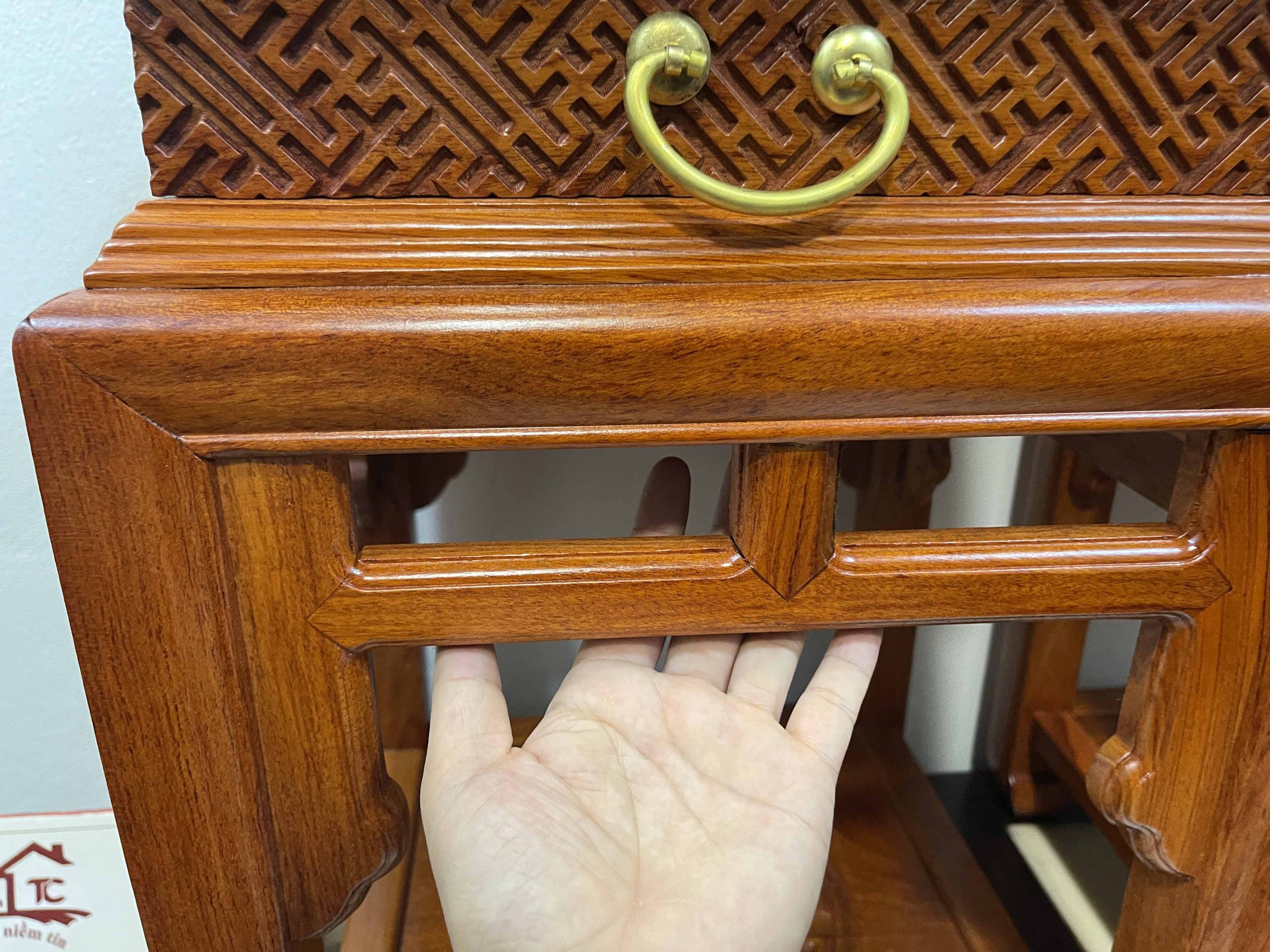 Đôn Vuông Có Ngăn Kéo Gỗ Hương Đá 60 x 38 cm 
