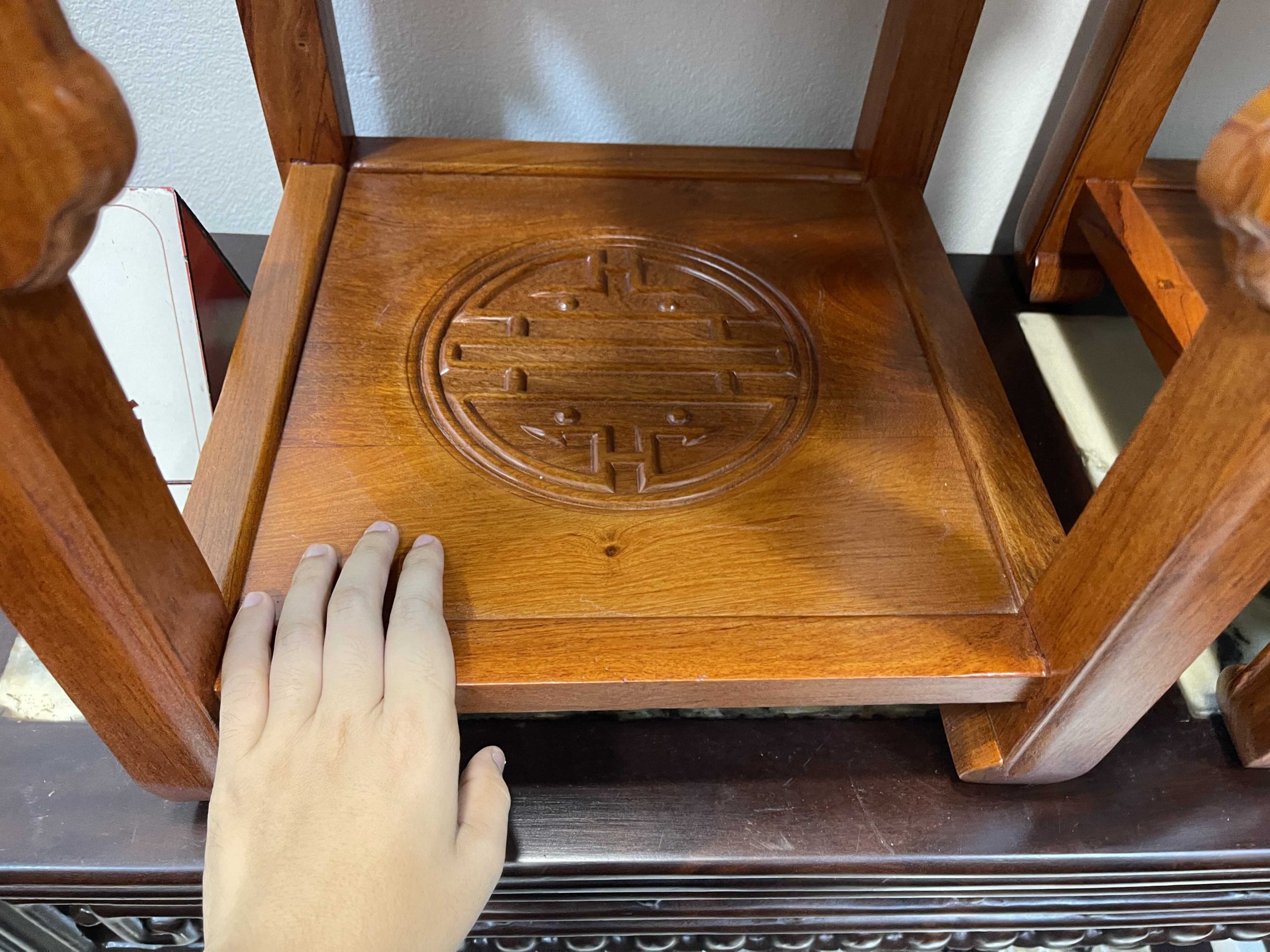 Đôn Vuông Có Ngăn Kéo Gỗ Hương Đá 60 x 38 cm 