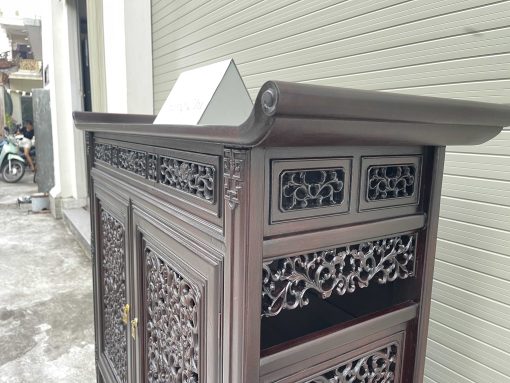 Mẫu Bàn Nghi Thờ Tai Vảnh Lối Huế