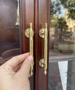 Mẫu Tủ Bày Đồ Louis Tân Cổ Điển