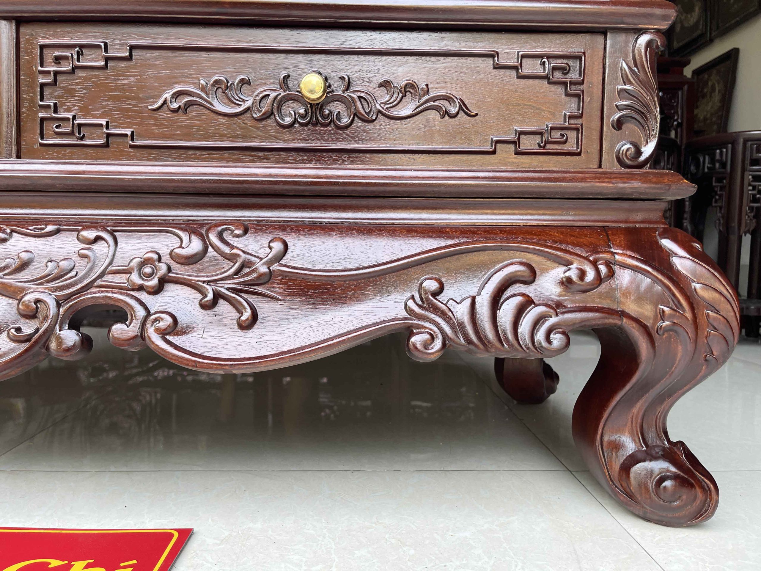Mẫu Tủ Bày Đồ Louis Tân Cổ Điển 