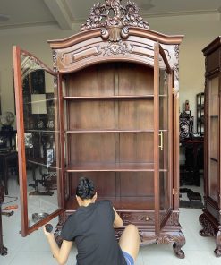 Mẫu Tủ Bày Đồ Louis Tân Cổ Điển