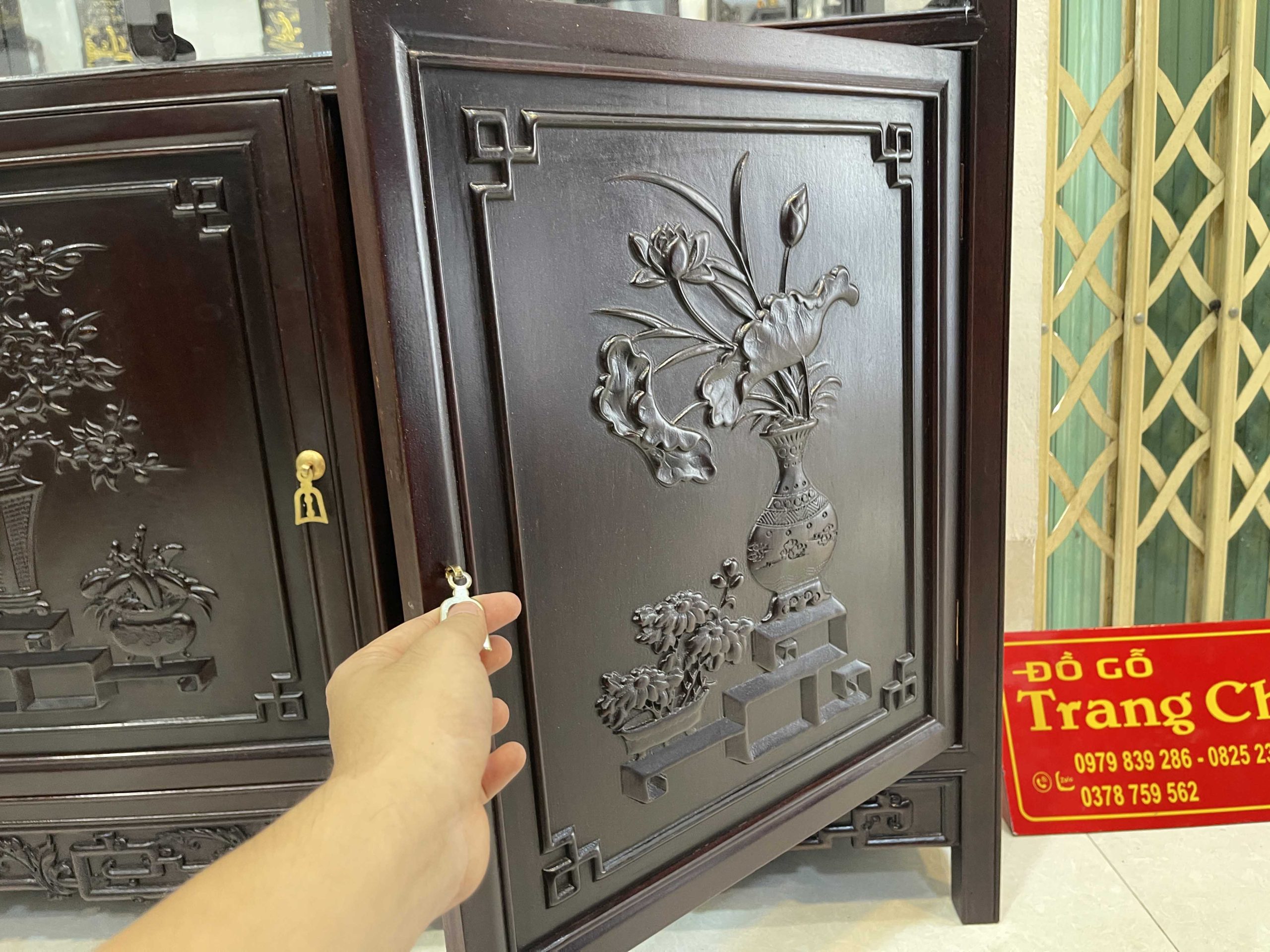 Tủ Bày Đồ Hàng Đặt Làm Theo Kích Thước 180 x 90 x 40