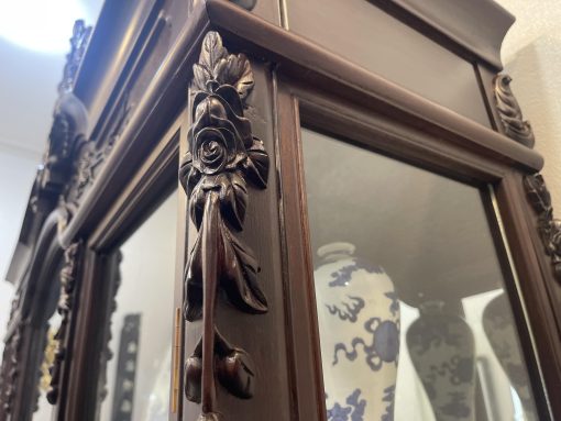 Tủ Bày Đồ Louis 2 Thớt Có Kính