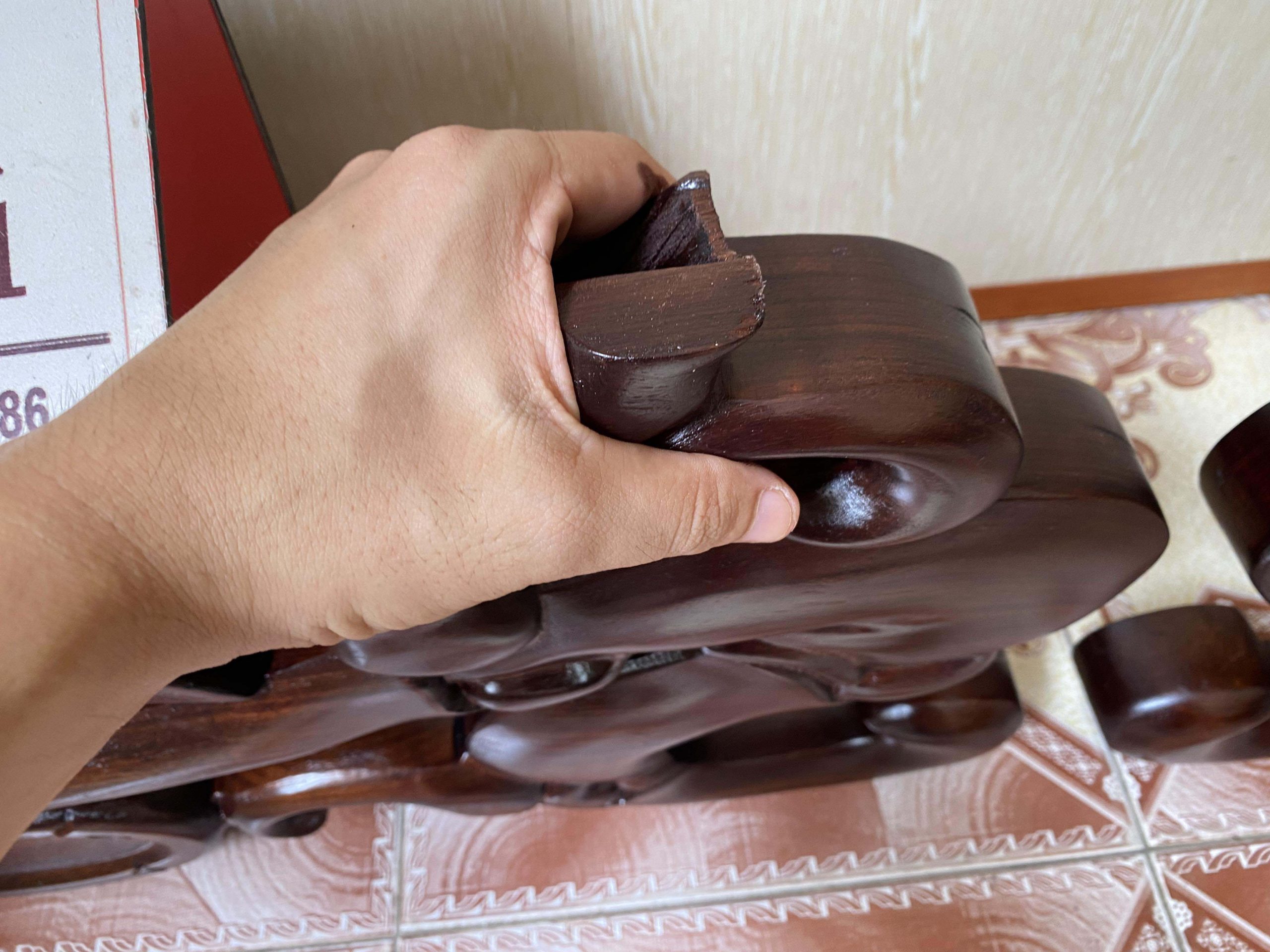 Giá Kê Đĩa Siêu To Làm Theo Kích Thước 90 đến 93 cm