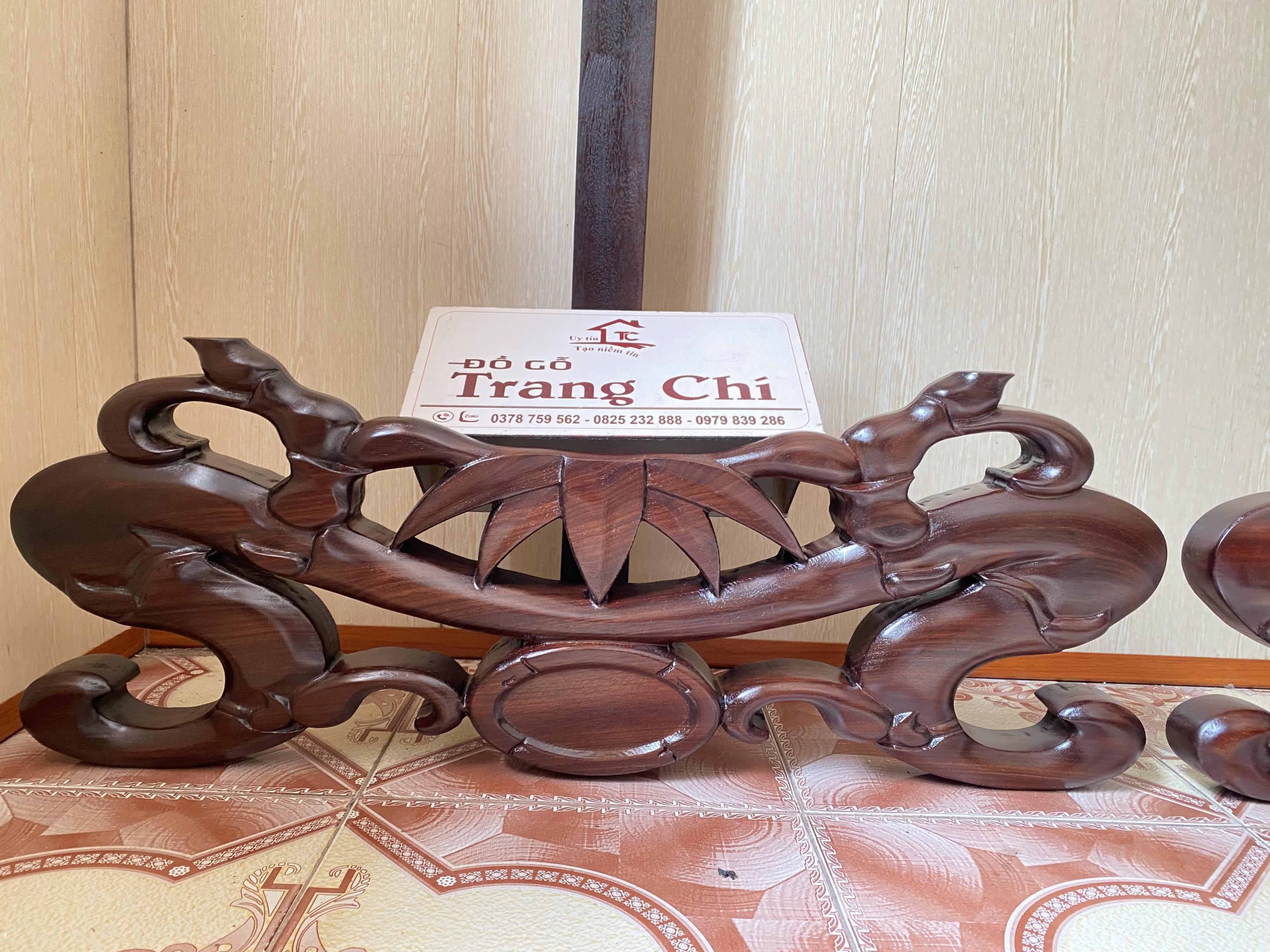Giá Kê Đĩa Siêu To Làm Theo Kích Thước 90 đến 93 cm
