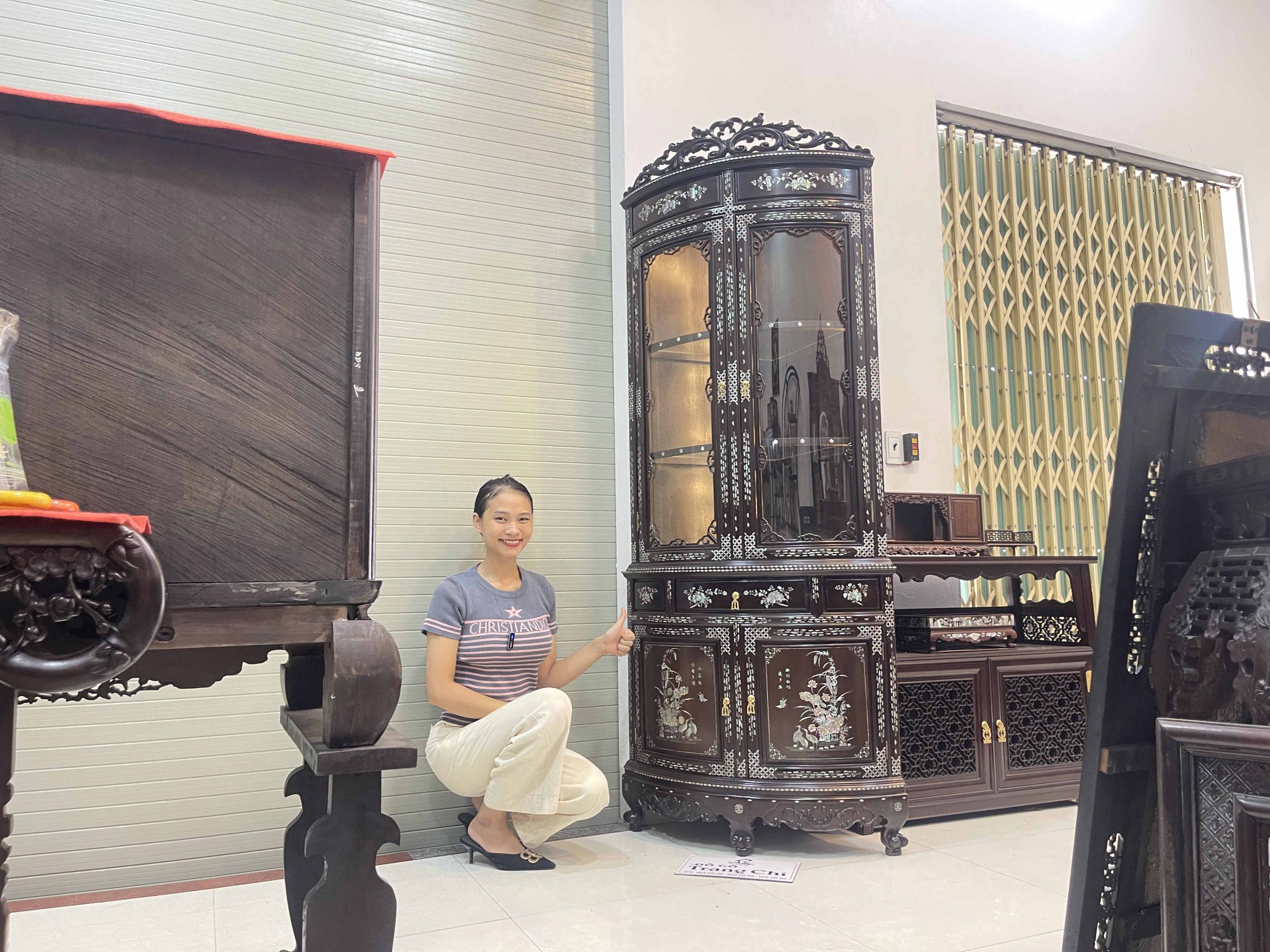 Tủ Góc 60 Bày Đồ Khảm Cẩn Ốc