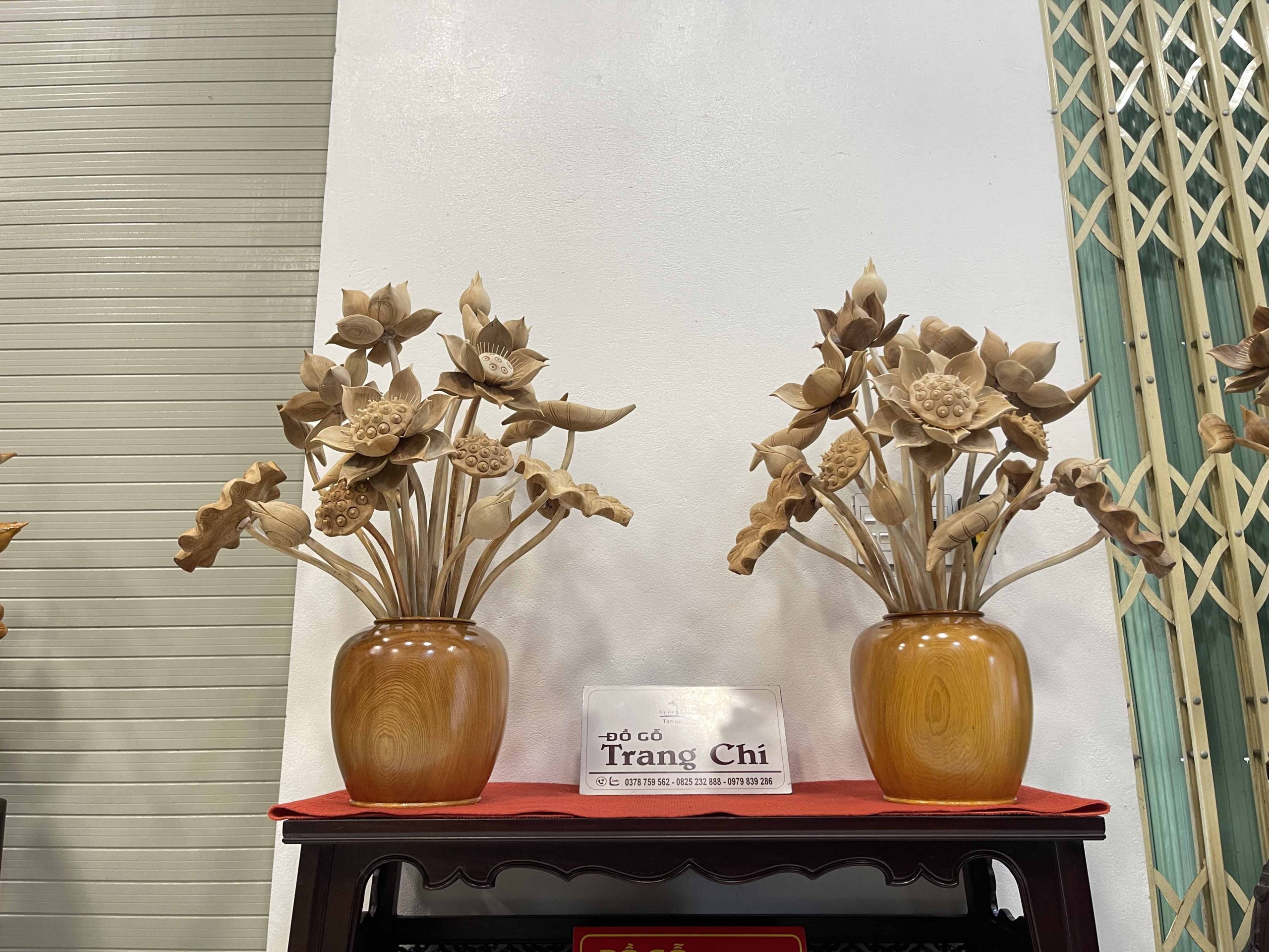 Cặp Bình Sen 21 Cành Thơm Nức