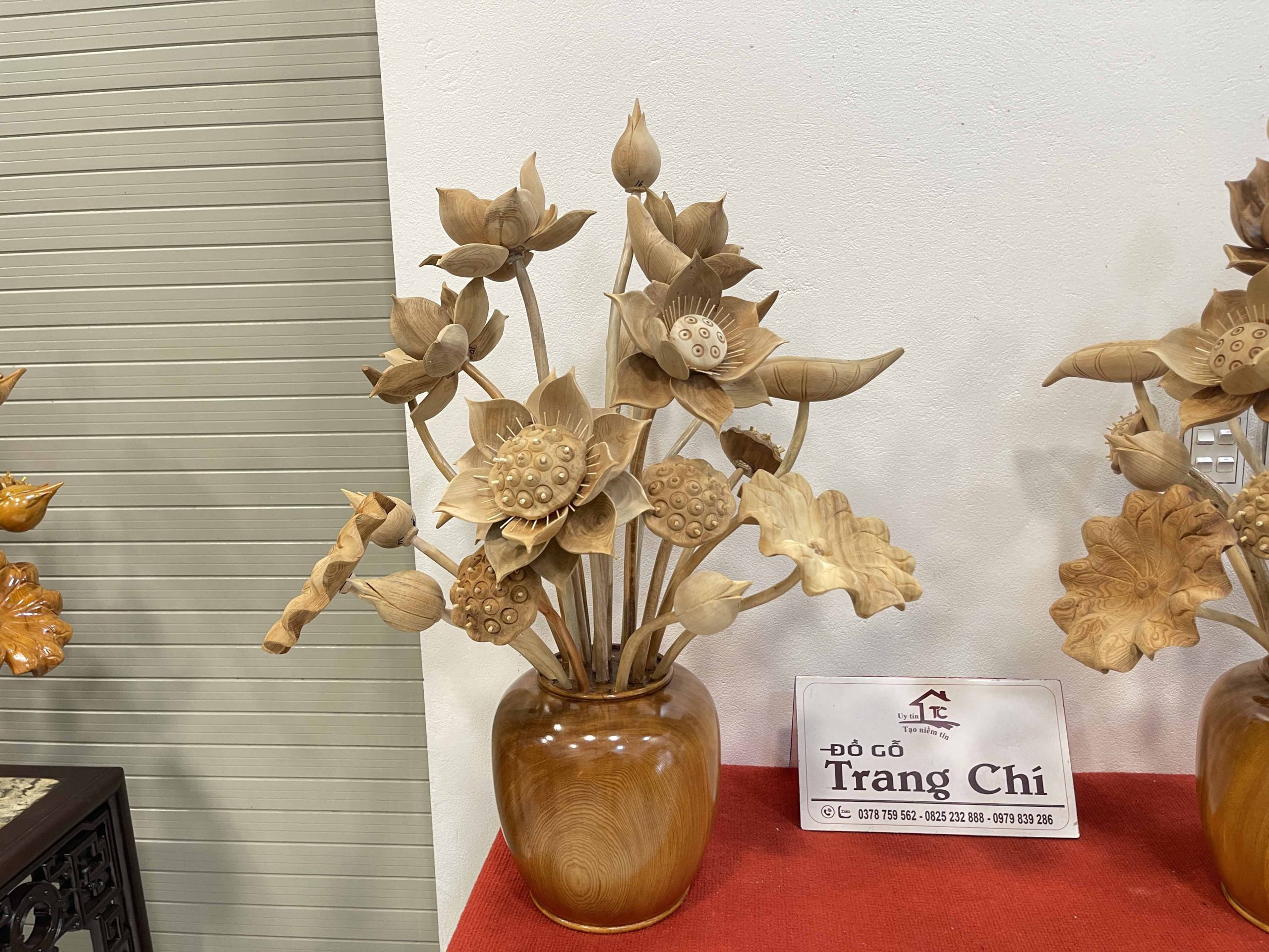 Cặp Bình Sen 21 Cành Thơm Nức