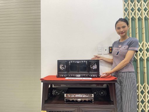 Mẫu Tủ Chè Mini Cánh Cong Khảm Tích