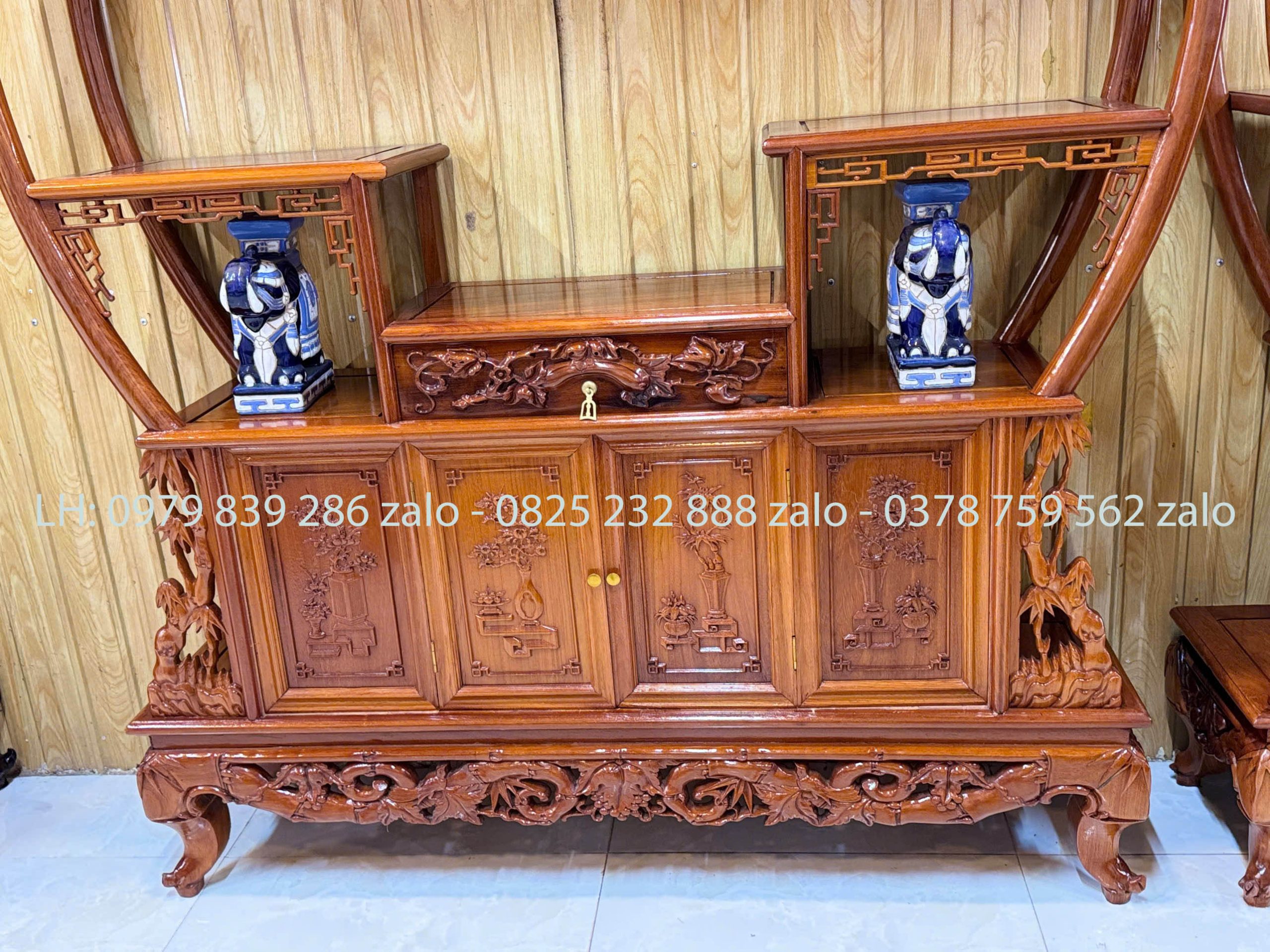 Tủ Bày Đồ Bình Phong Chạm Trúc