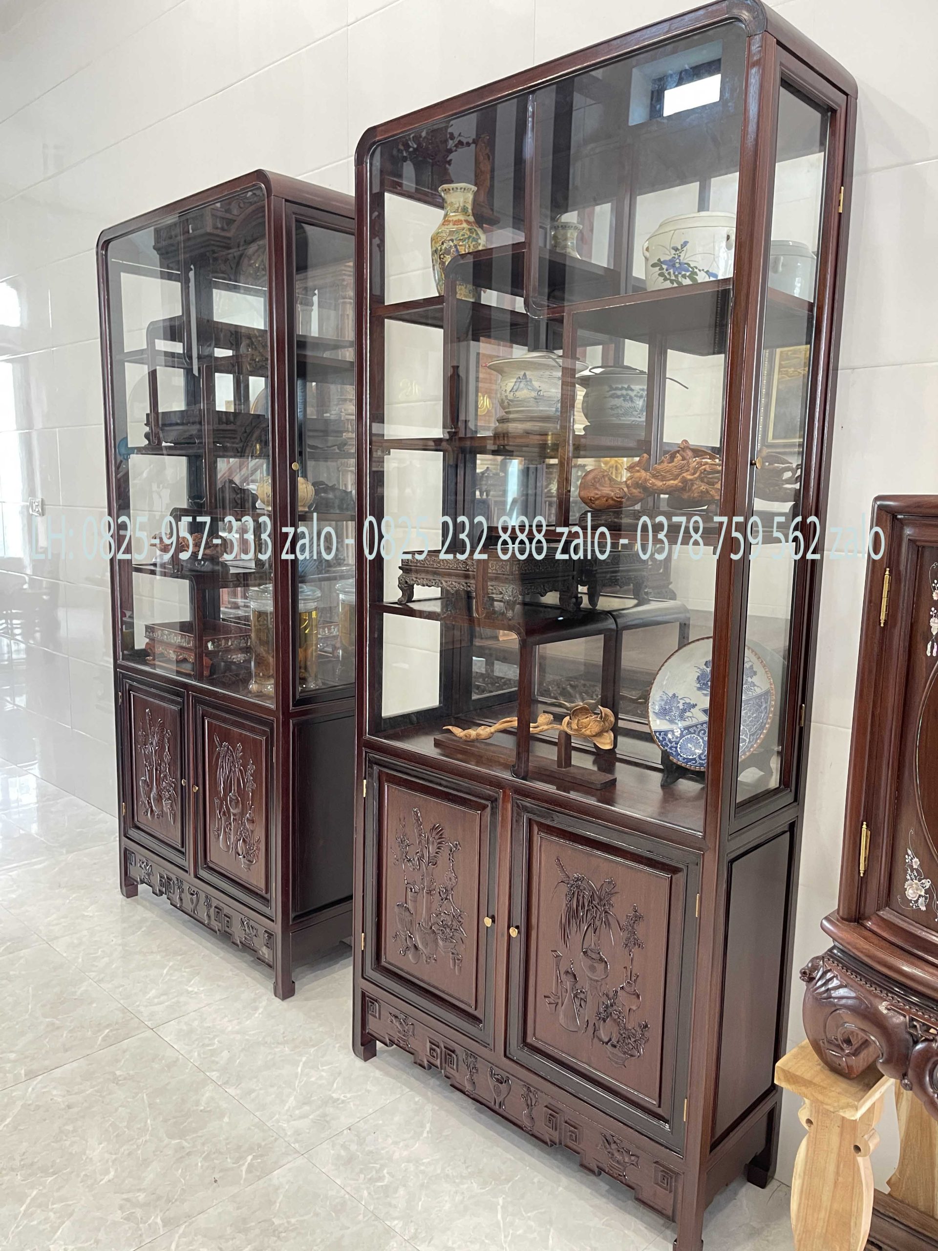 Cặp Tủ Bày Đồ Gỗ Gụ Có Kính Và Ngăn Đựng Đồ