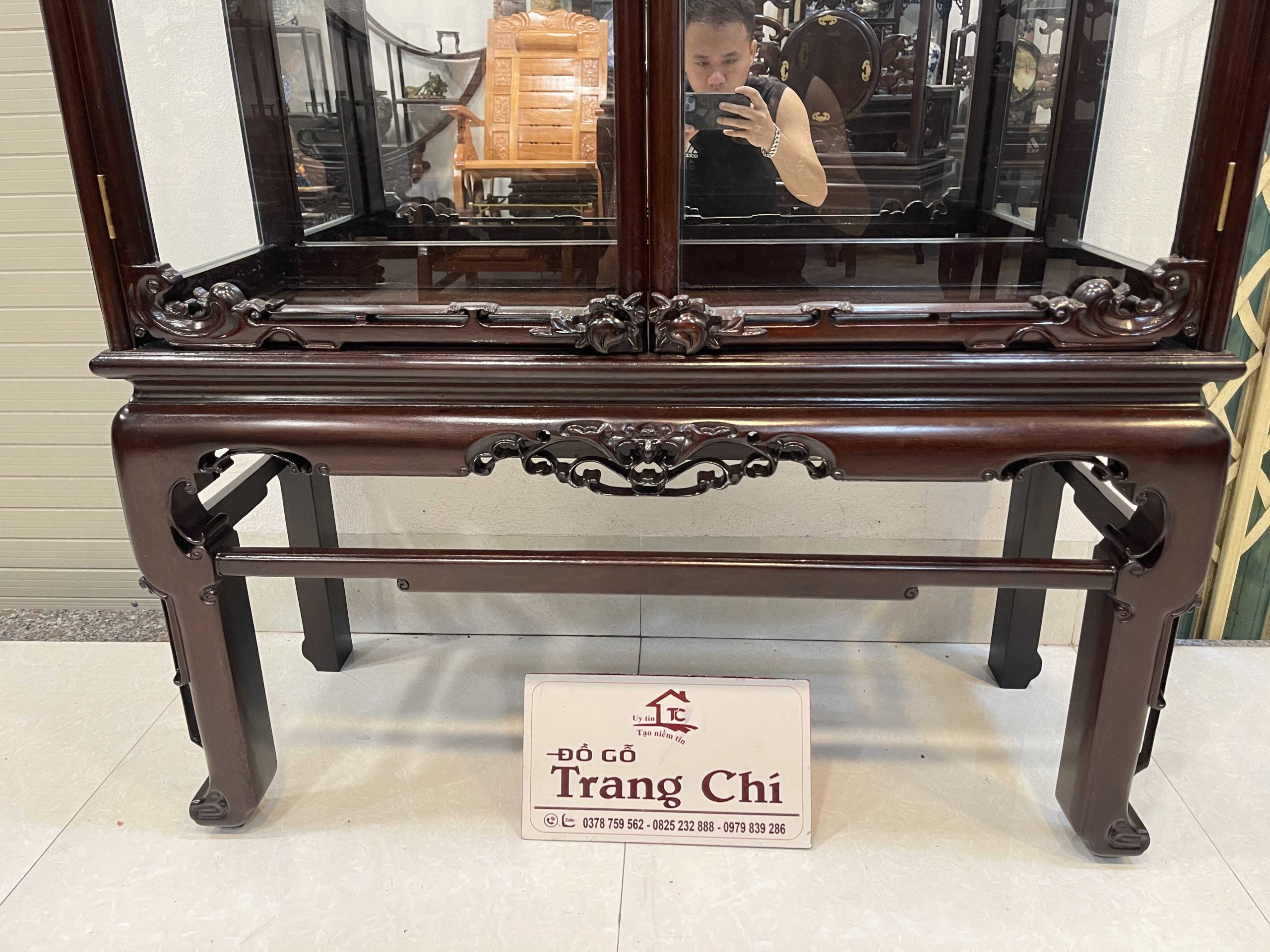 Báo Giá Cặp Tủ Bày Đồ Kính Gỗ Gụ