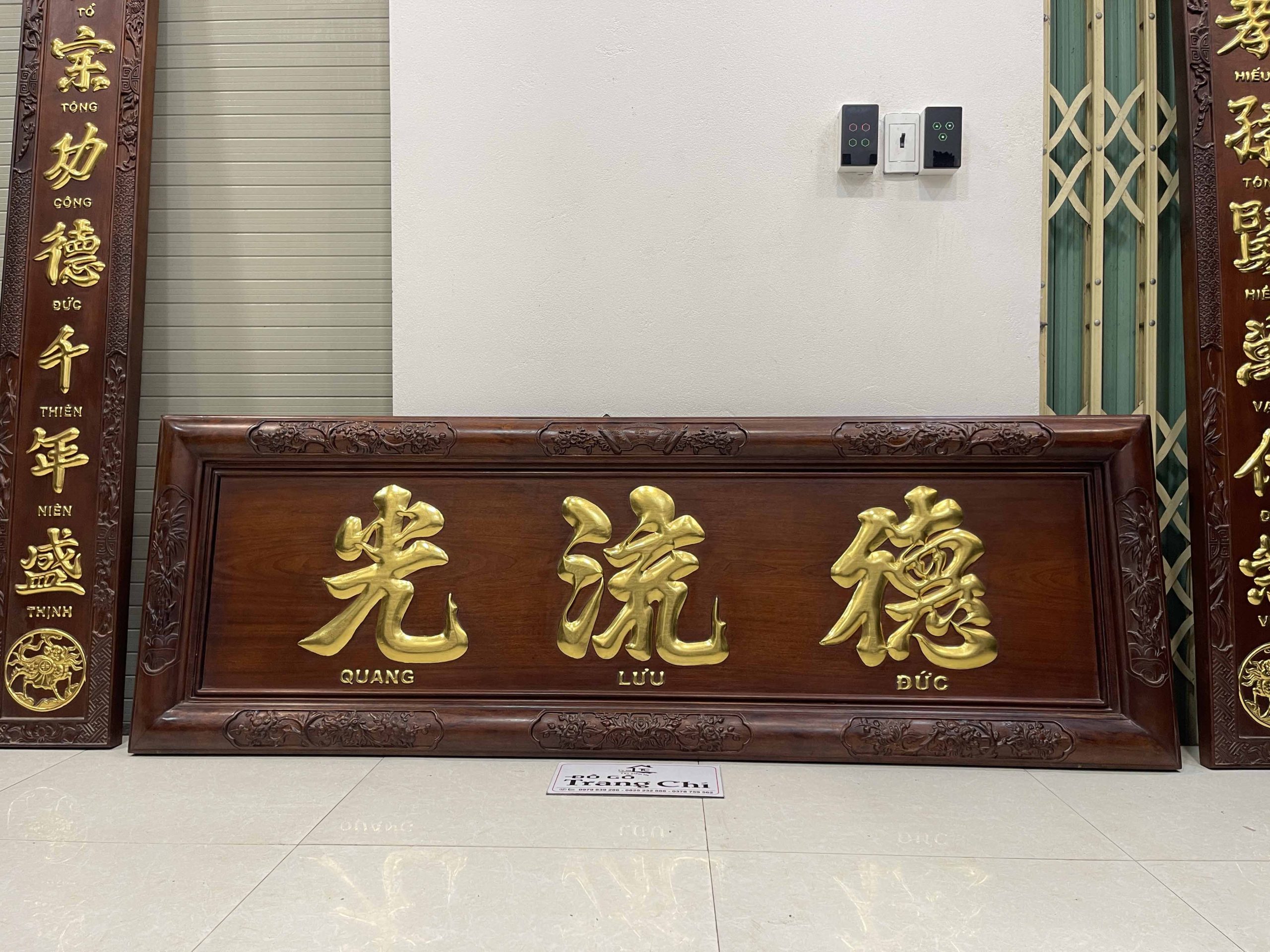 Bộ Đại Tự Câu Đối Đức Lưu Quang Sơn Thiếc Vàng