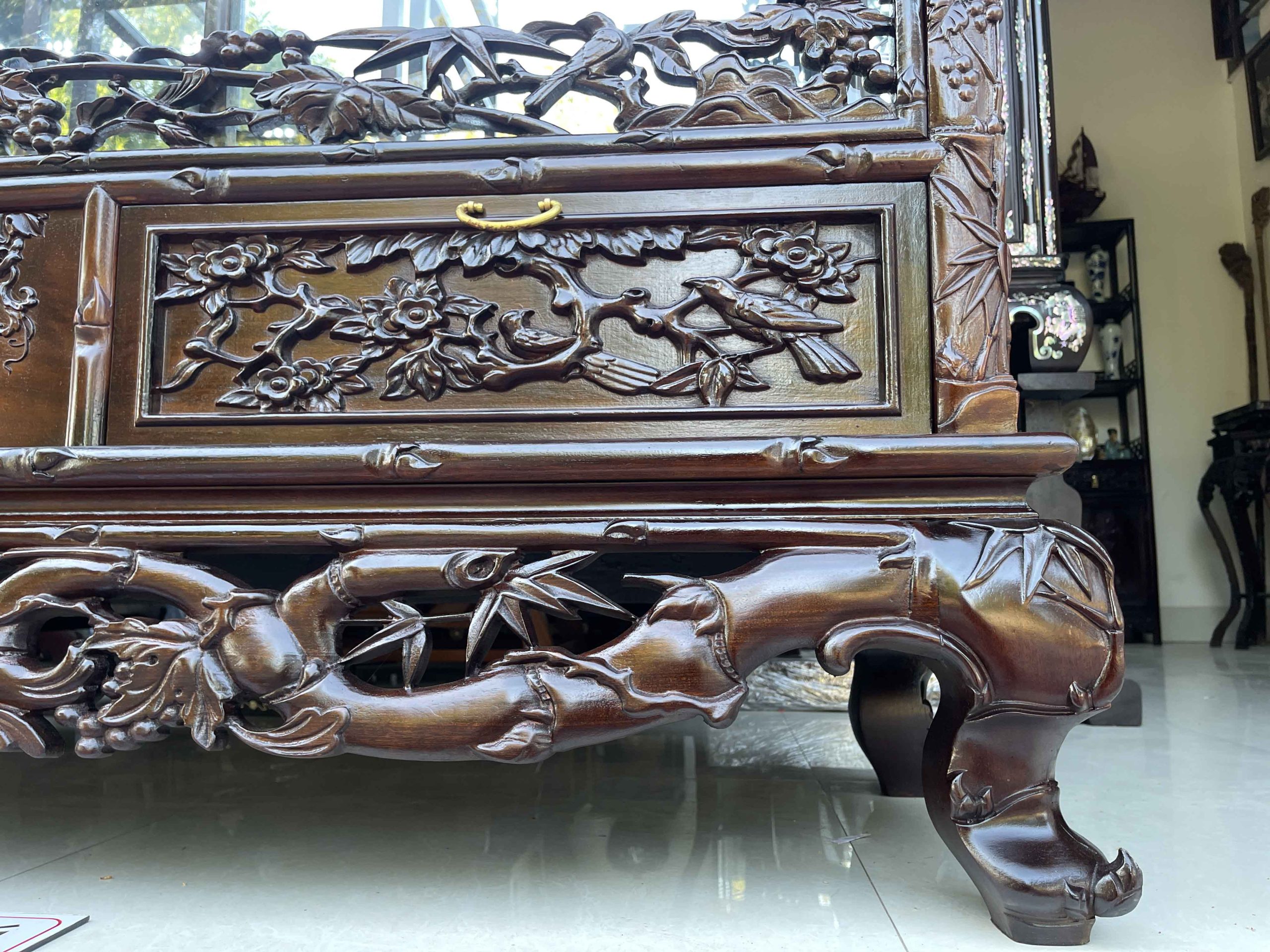 Tủ Bày Đồ Trúc Cỡ Đại Có Kính