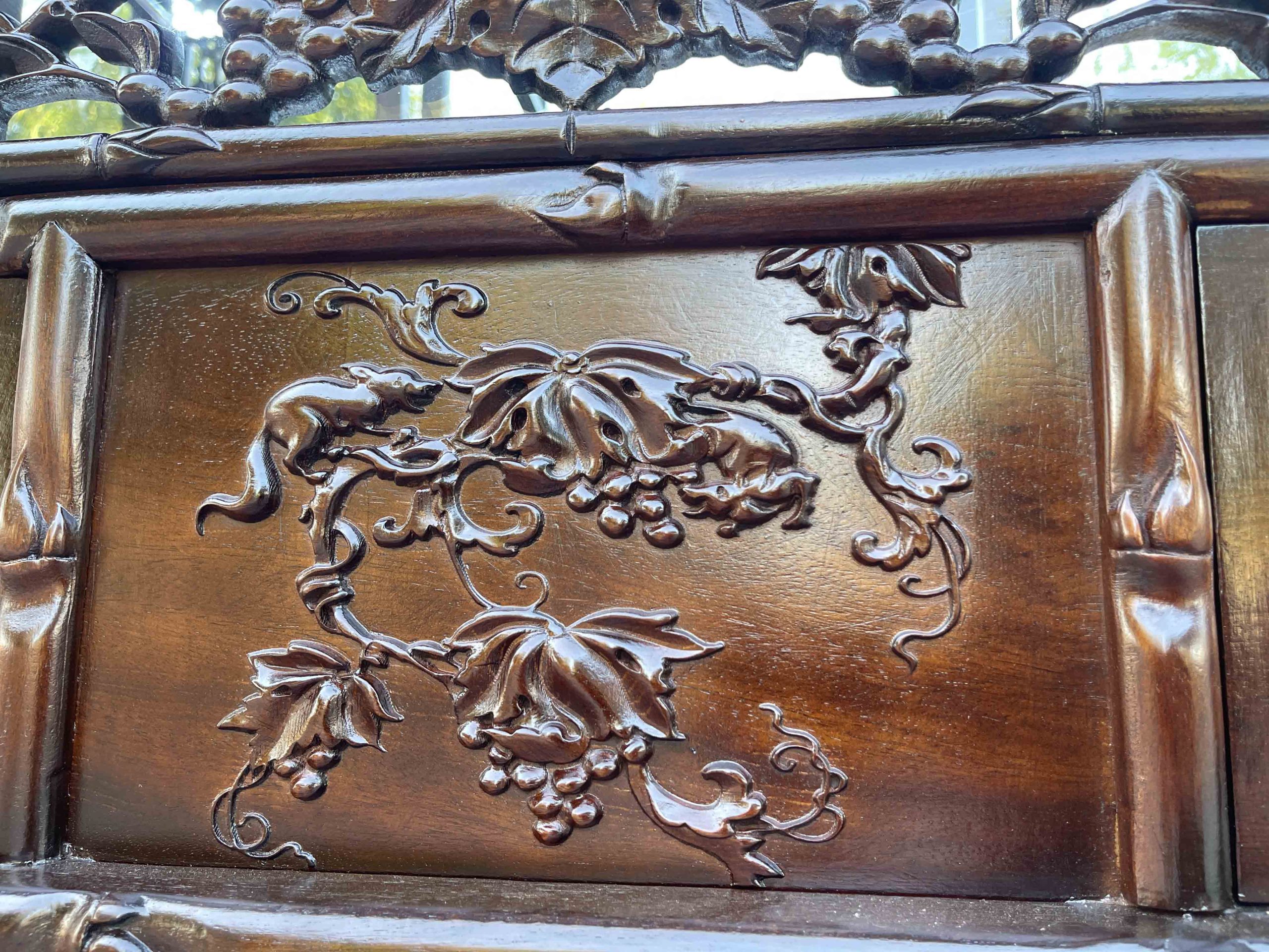 Tủ Bày Đồ Trúc Cỡ Đại Có Kính