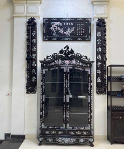 Tủ Louis khảm Ốc Đẹp Đỏ Rực