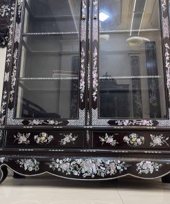 Tủ Louis khảm Ốc Đẹp Đỏ Rực