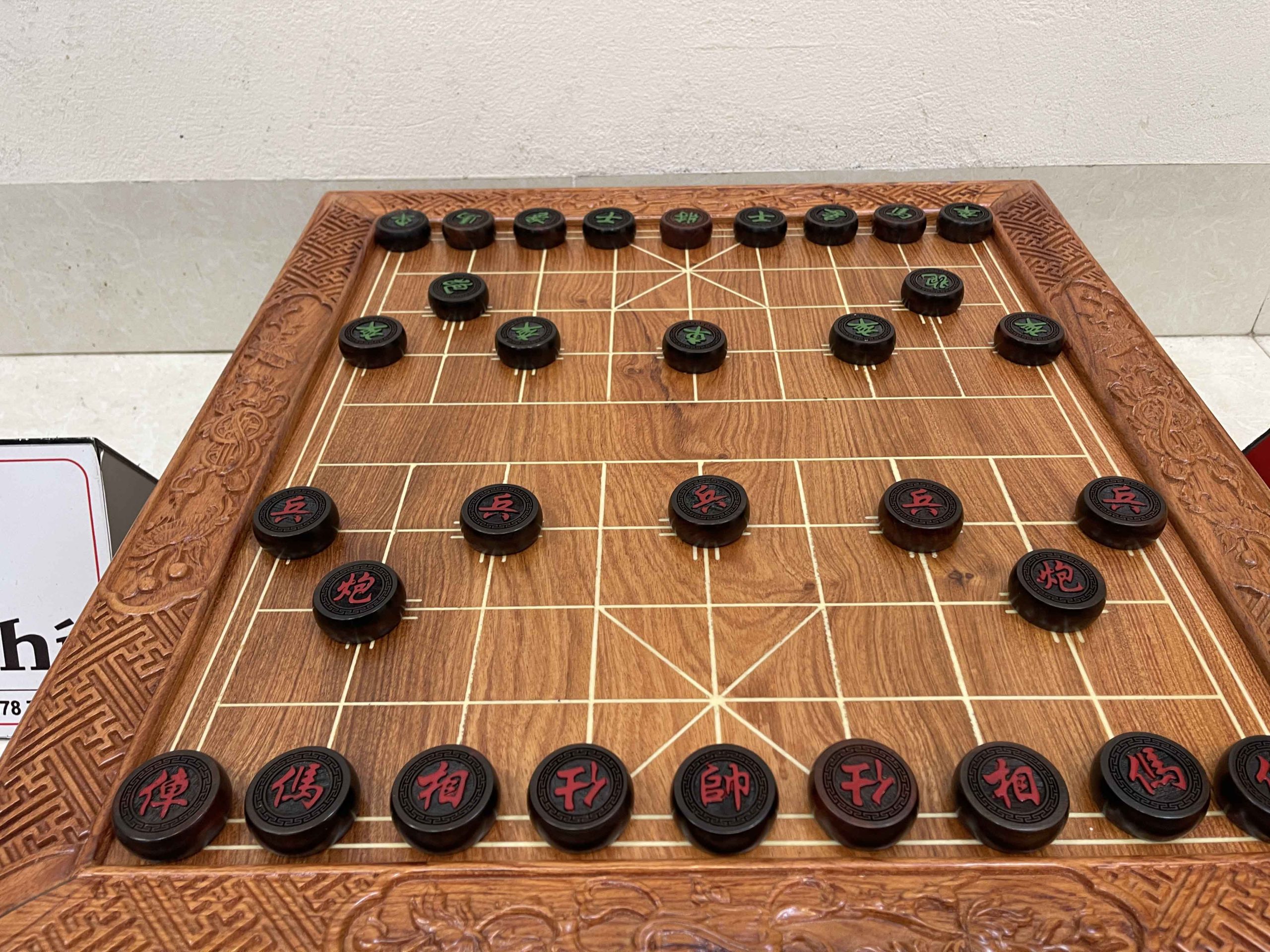 Bộ Bàn Cờ Gỗ Hương Đá Quân Gỗ Trắc