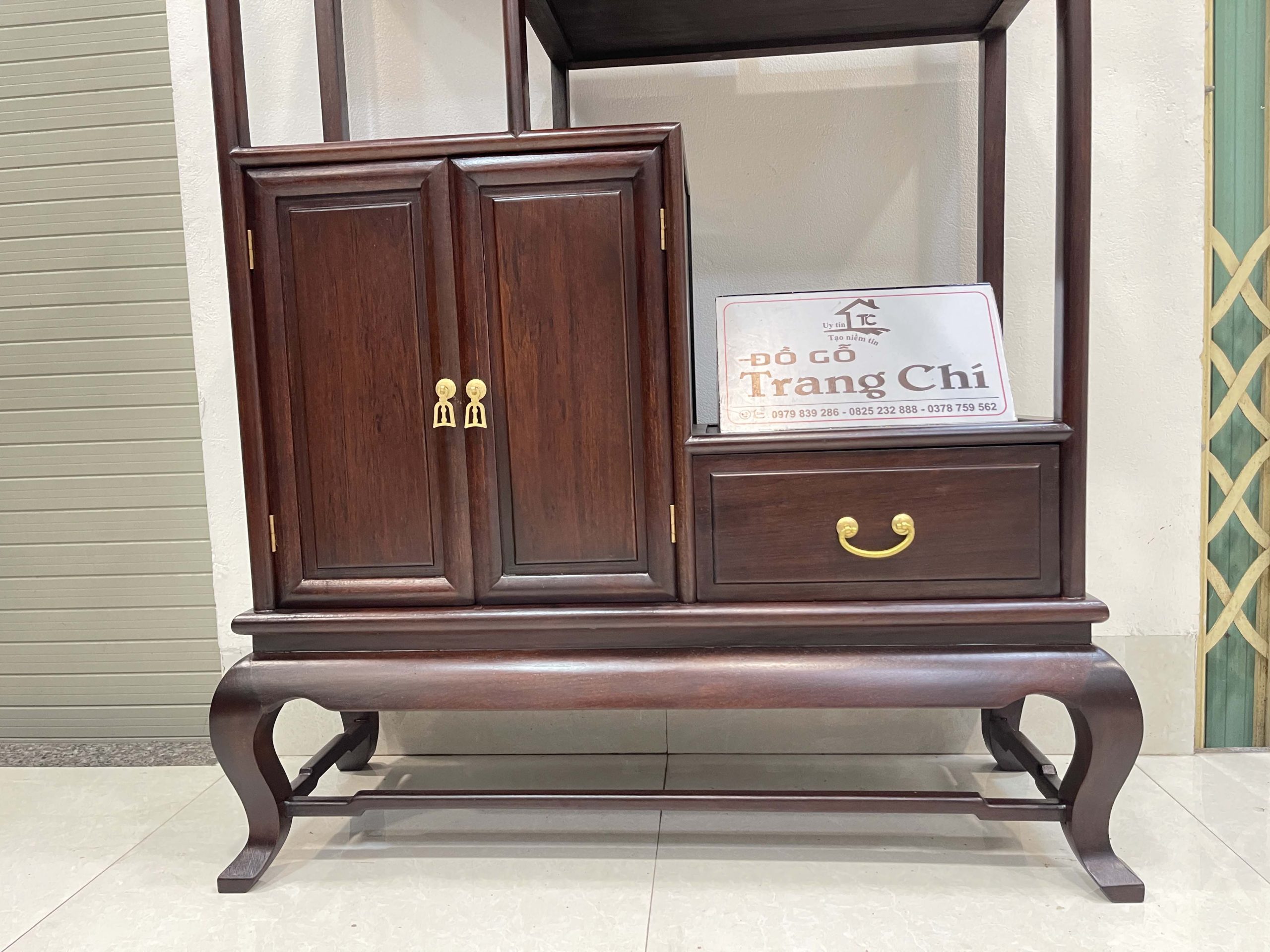 Bộ Kệ Và Đôn Bày Đồ Gỗ Gụ