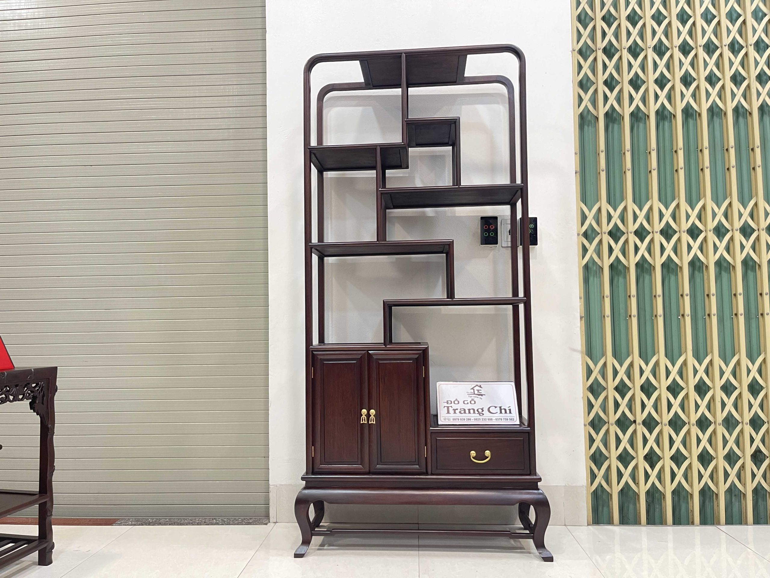 Bộ Kệ Và Đôn Bày Đồ Gỗ Gụ