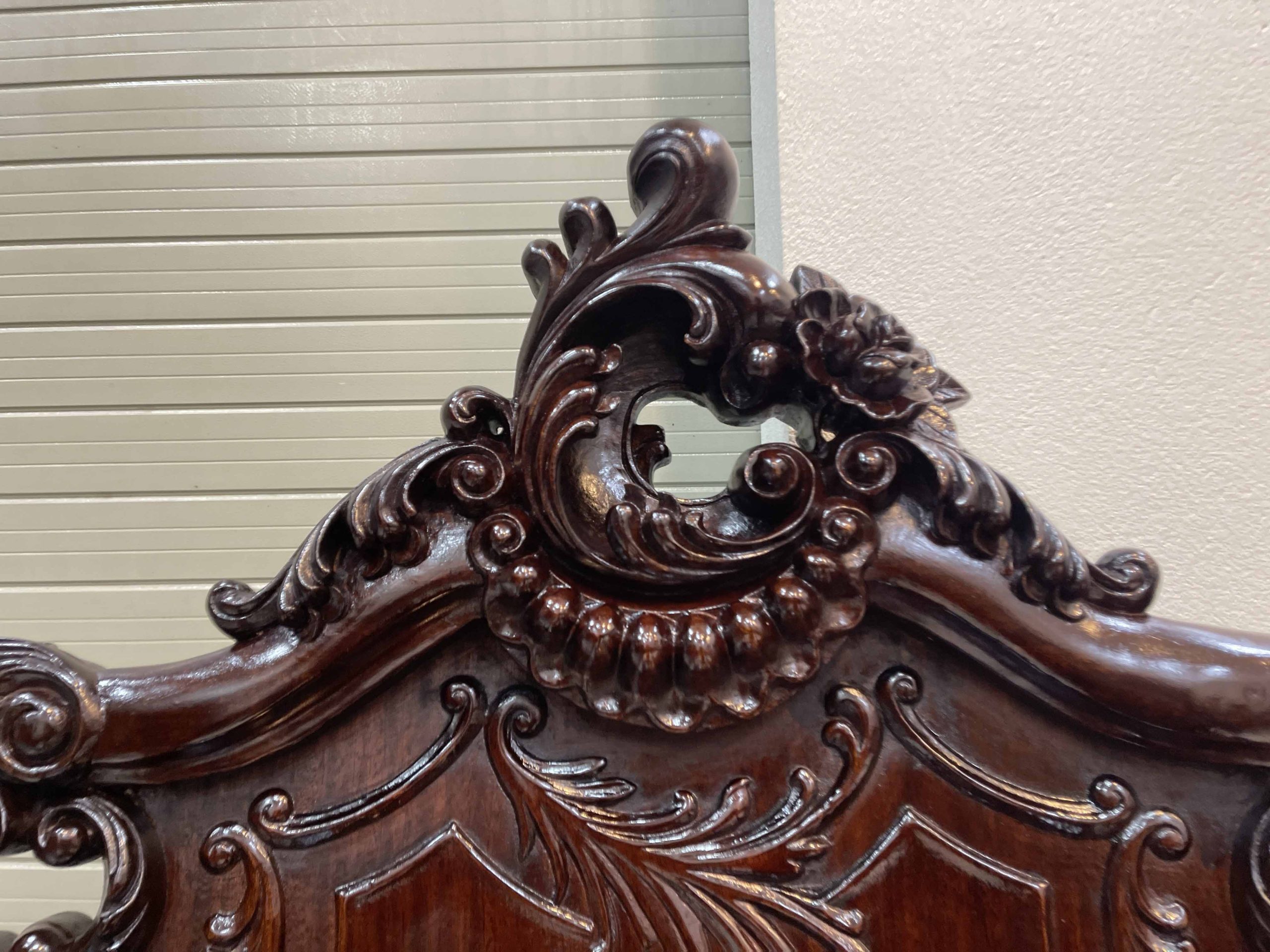 Bộ Louis Pháp 6 Món Chạm 2 Mặt