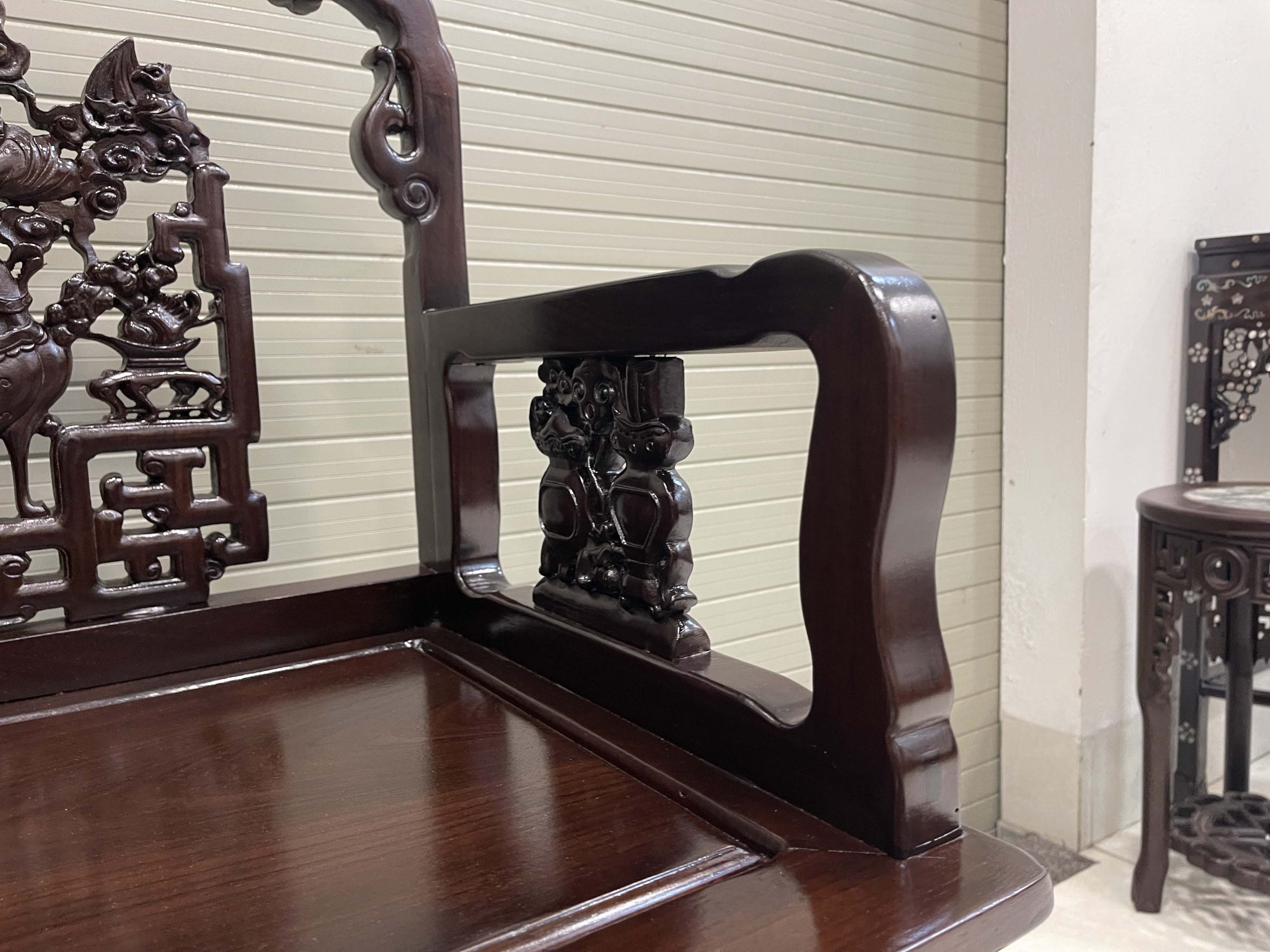 Bộ Bàn Ghế Vách Dơi 7 Món Hàng Dày (19) Giá Kê Đĩa Sứ Đường Kính Từ 10 cm đến 100 cm
