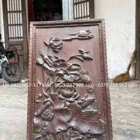Bức Tranh Chạm Sen Cá Chép Gỗ Lim