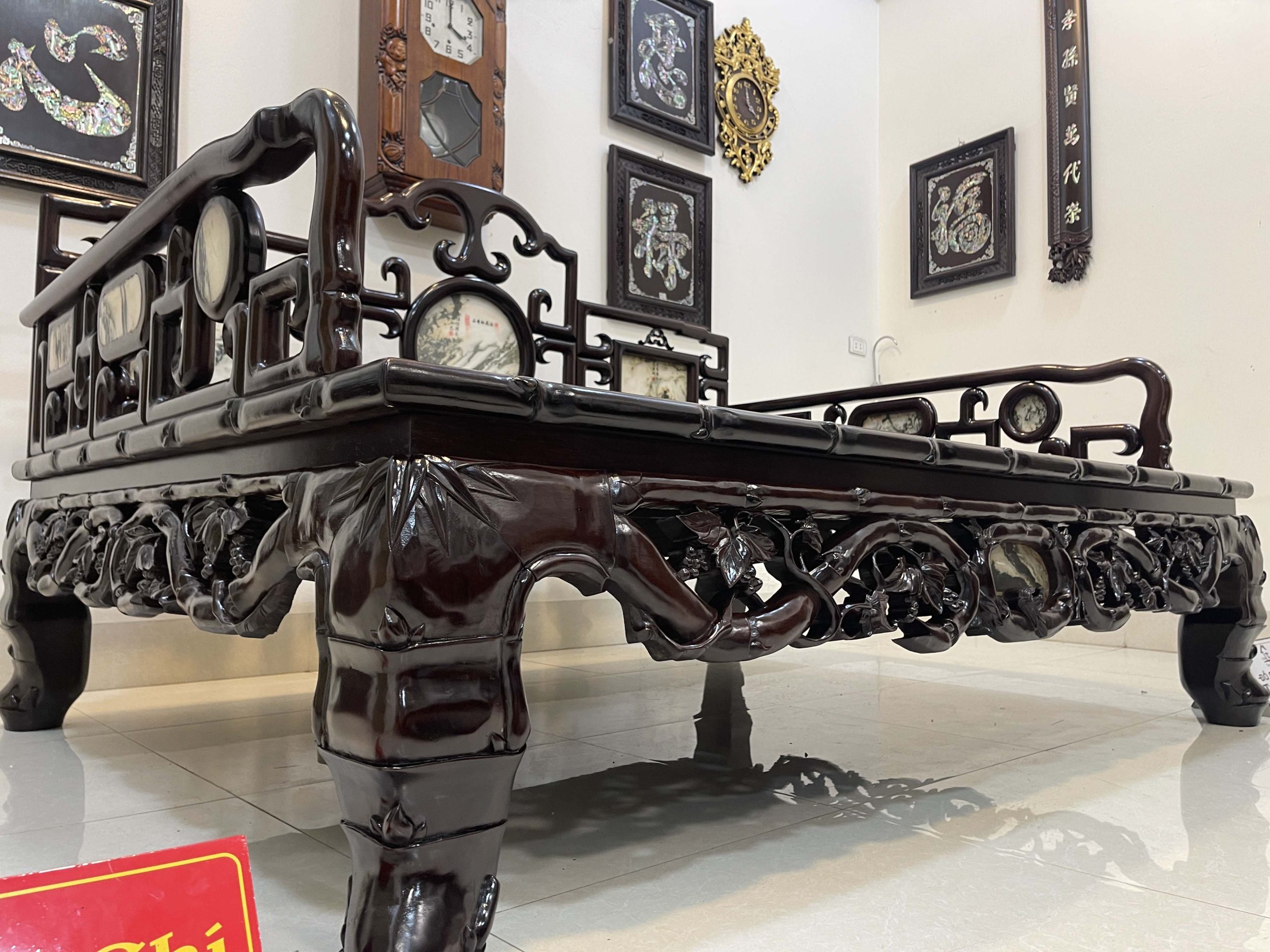 Giường Ba Thành Chạm Trúc Tựa Móc (7) Giường Ba Thành Chạm Trúc Tựa Móc