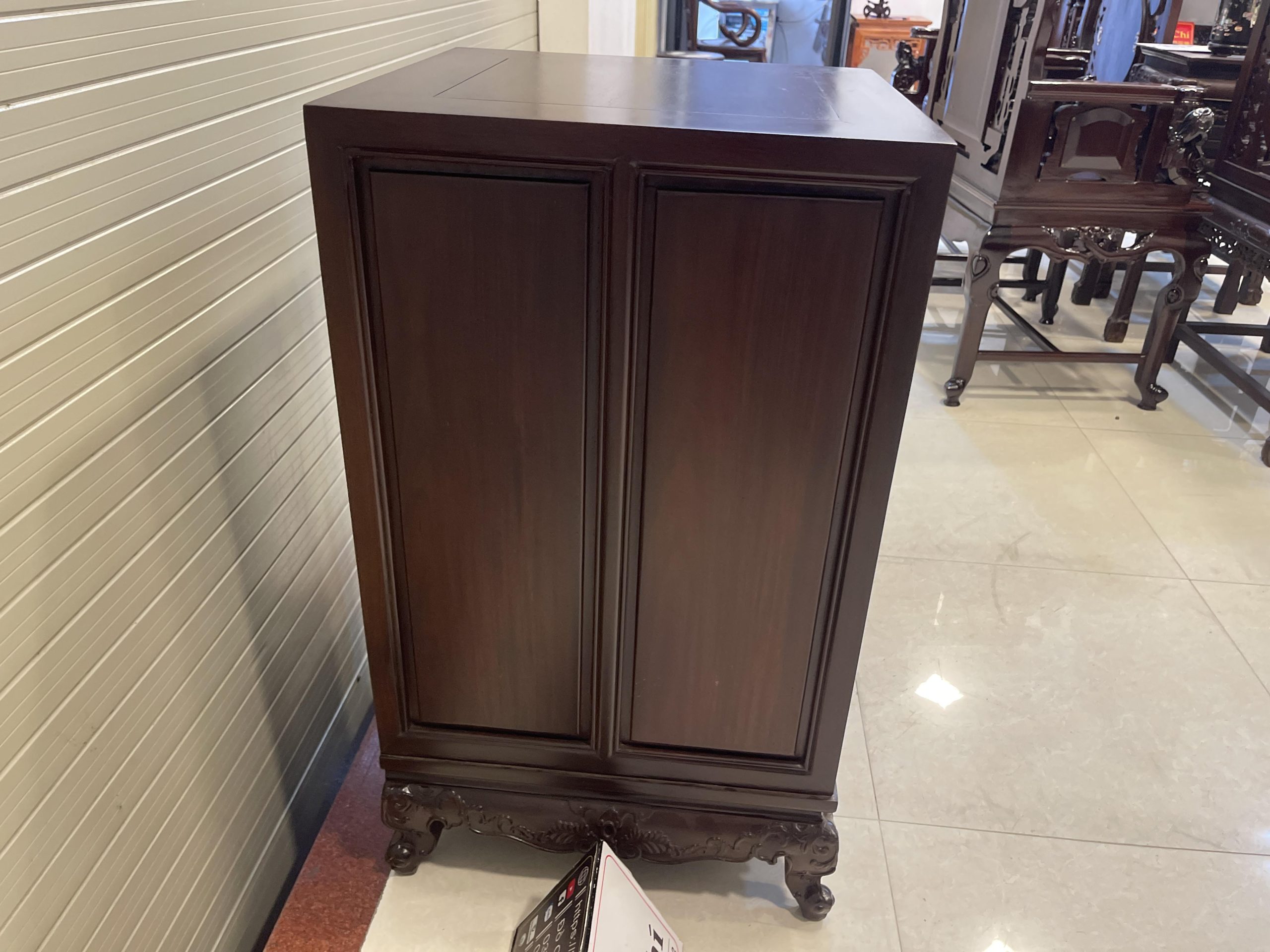 Mẫu Tủ Táp Kê Đồ Đựng Đồ Gỗ Gụ (6) Mẫu Tủ Táp Kê Đồ Đựng Đồ Gỗ Gụ