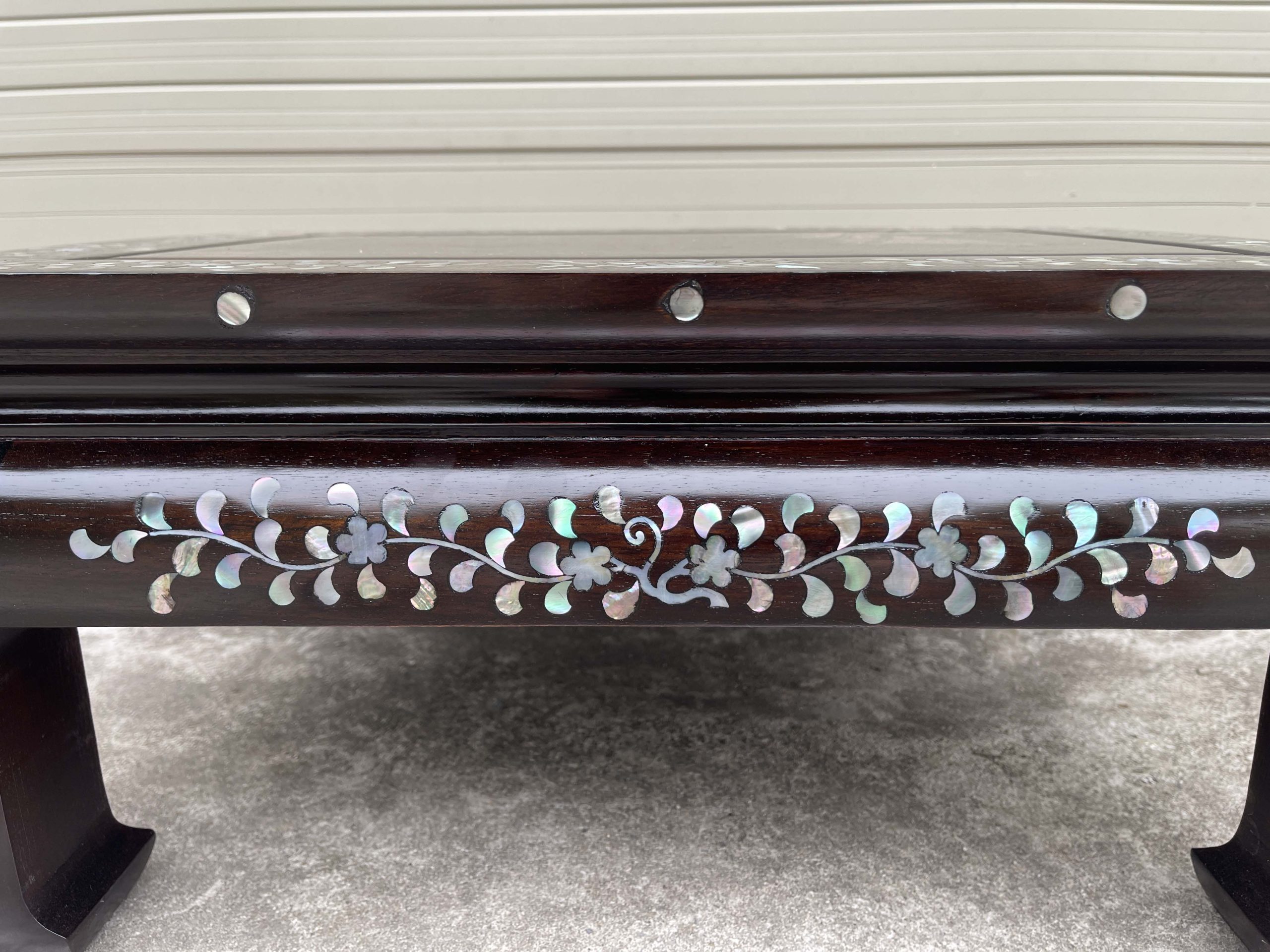 Văn Kỷ Khảm Gỗ Gụ 35 x 25 cm