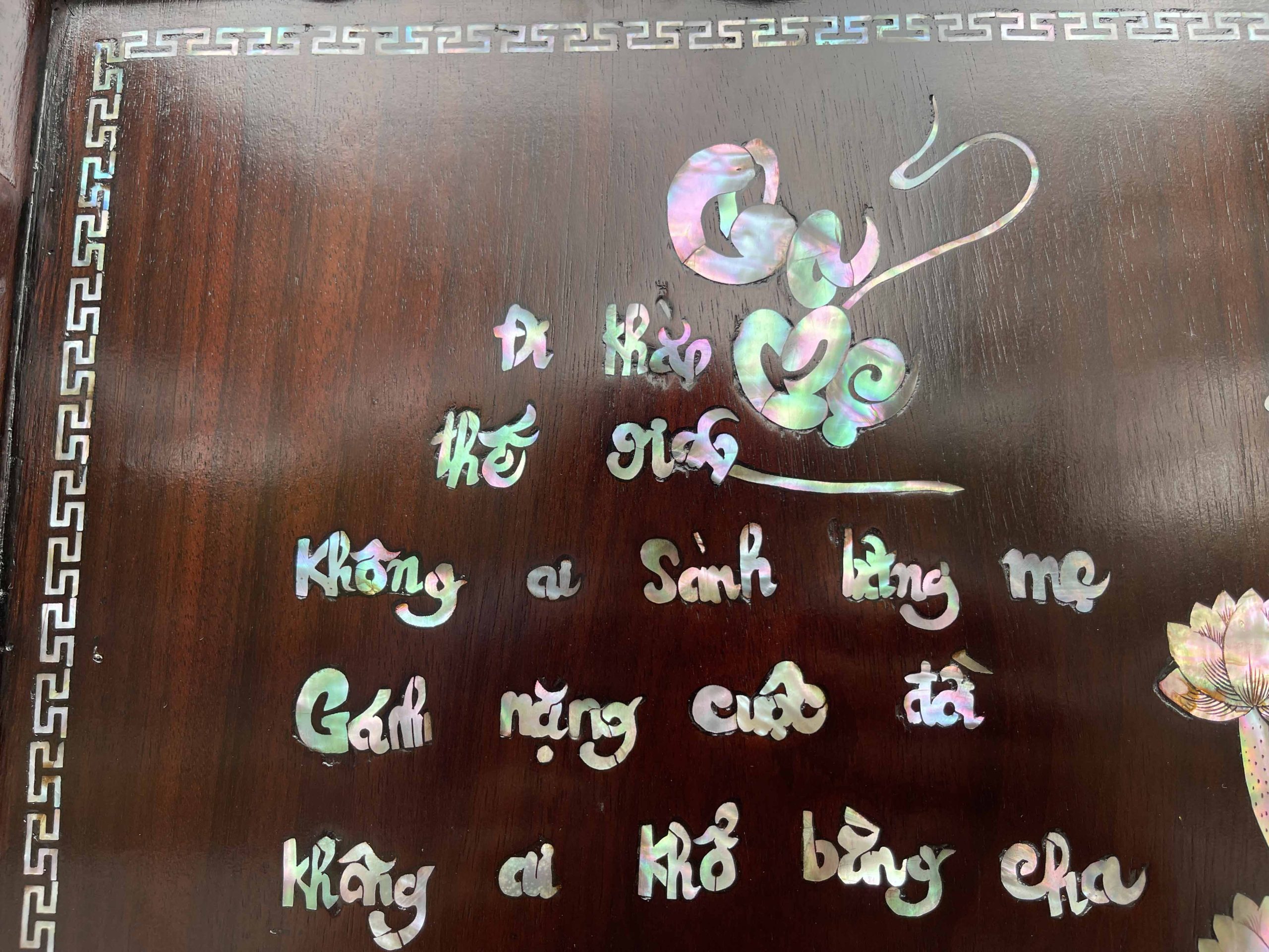 Bức Tranh Khảm Ý Nghĩa Về Cha Mẹ