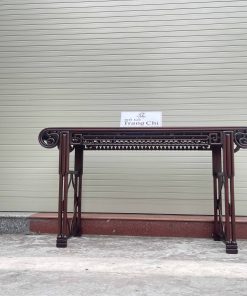 Mẫu Bàn Chuông Bày Đồ Dáng Cuốn