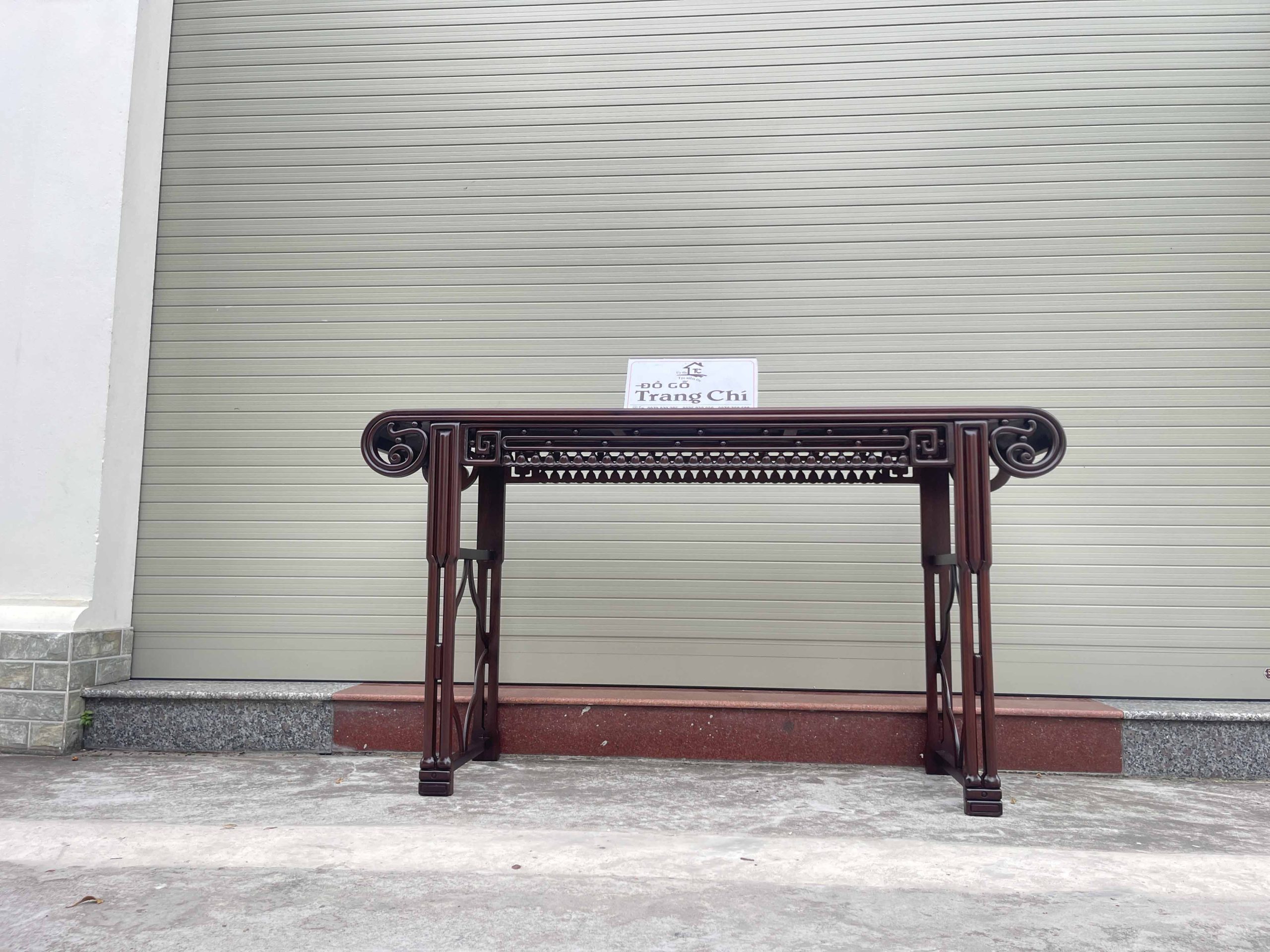 Mẫu Bàn Chuông Bày Đồ Dáng Cuốn (11) Mẫu Bàn Chuông Bày Đồ Dáng Cuốn