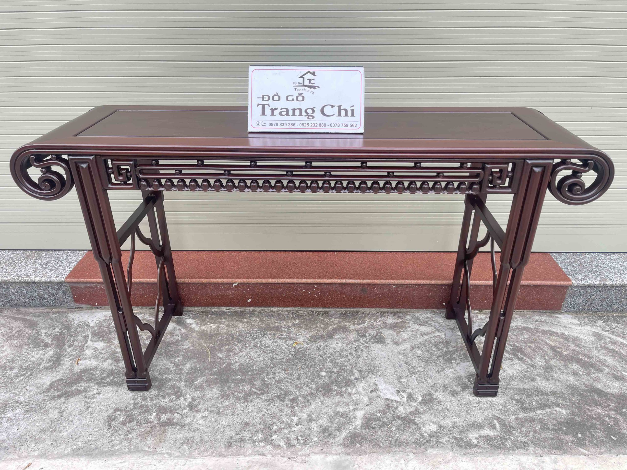 Mẫu Bàn Chuông Bày Đồ Dáng Cuốn (15) Mẫu Bàn Chuông Bày Đồ Dáng Cuốn