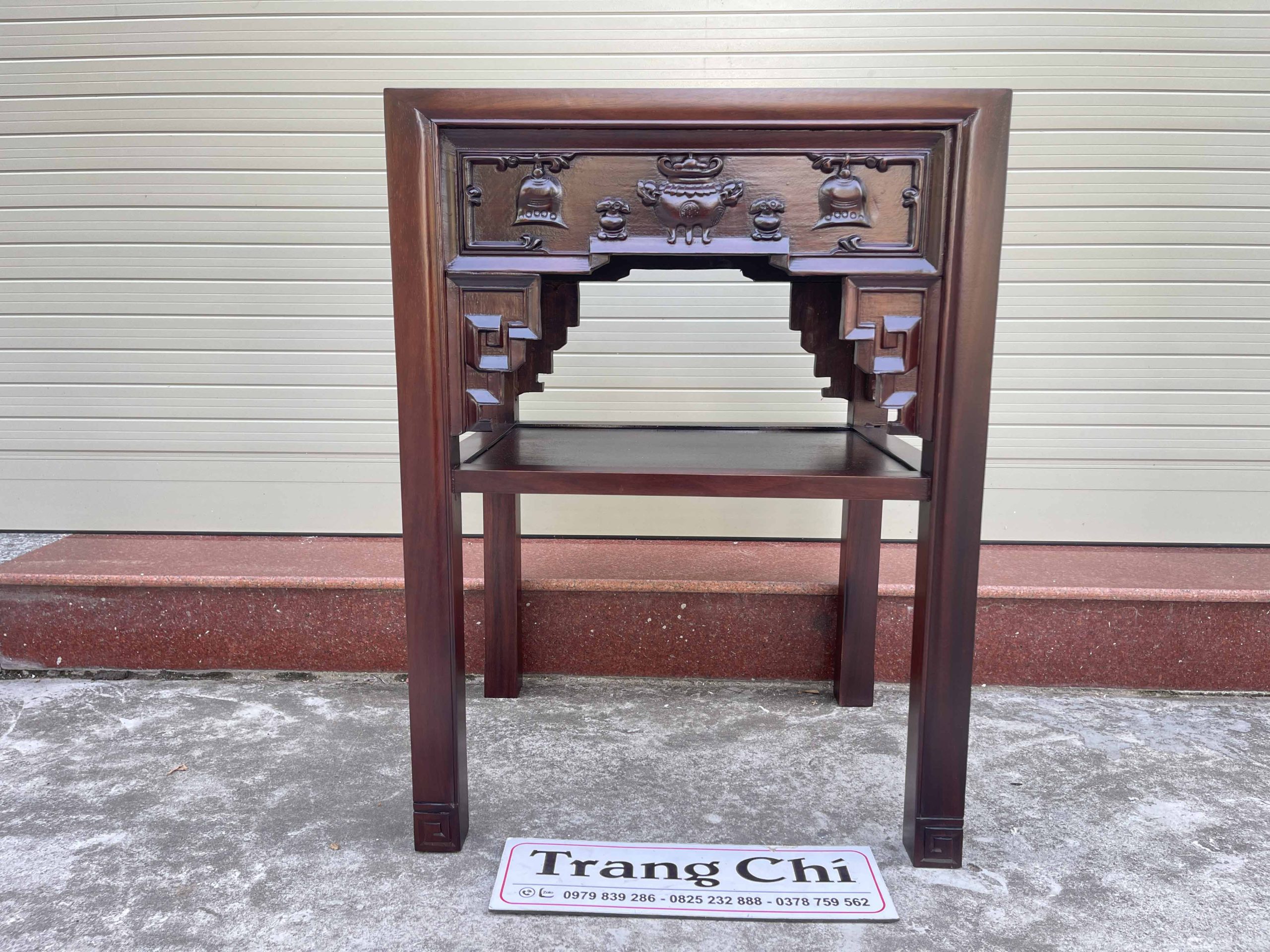 Mẫu Đôn Gỗ Gụ Chạm Cổ Đồ