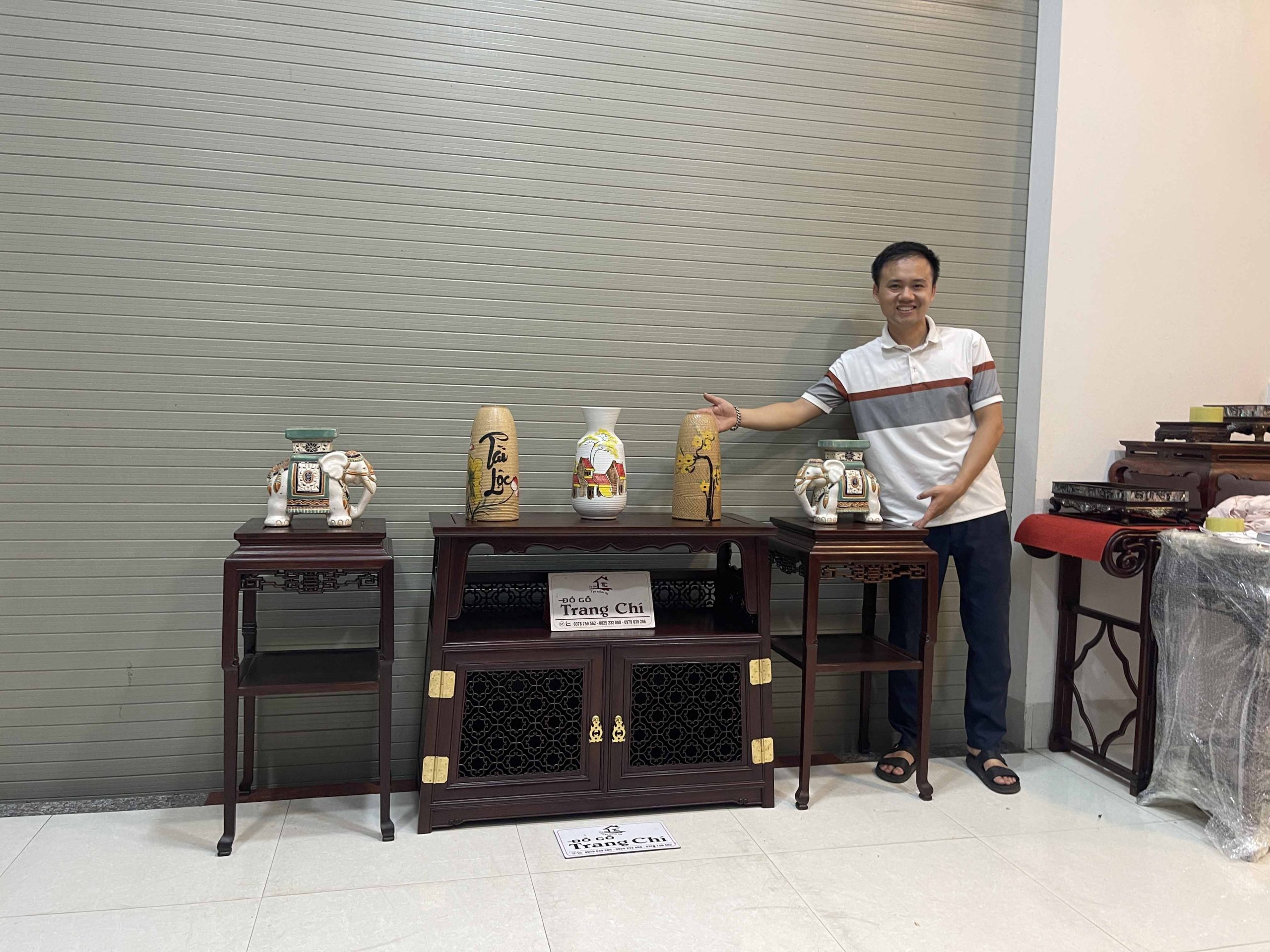 Bộ Bàn Chữ A Và Đôn Bày Đồ