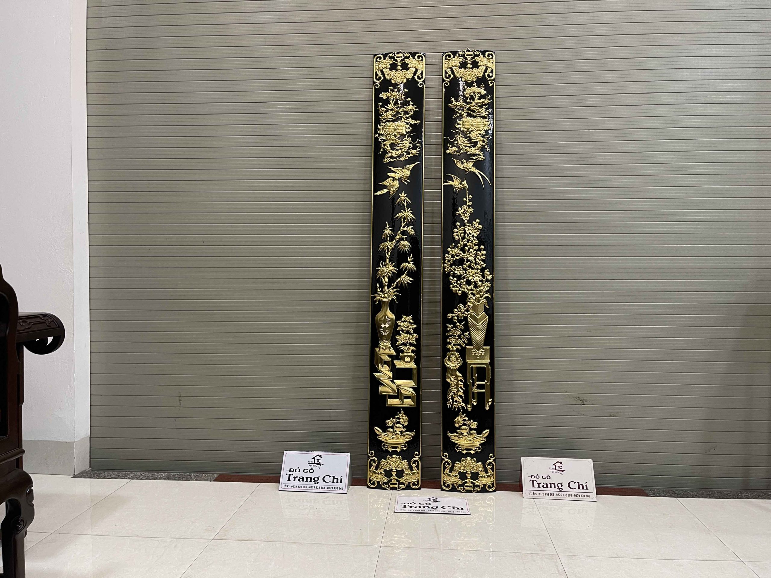 Cặp Câu Đối Chạm Bốn Mùa Sơn Thiếc Vàng