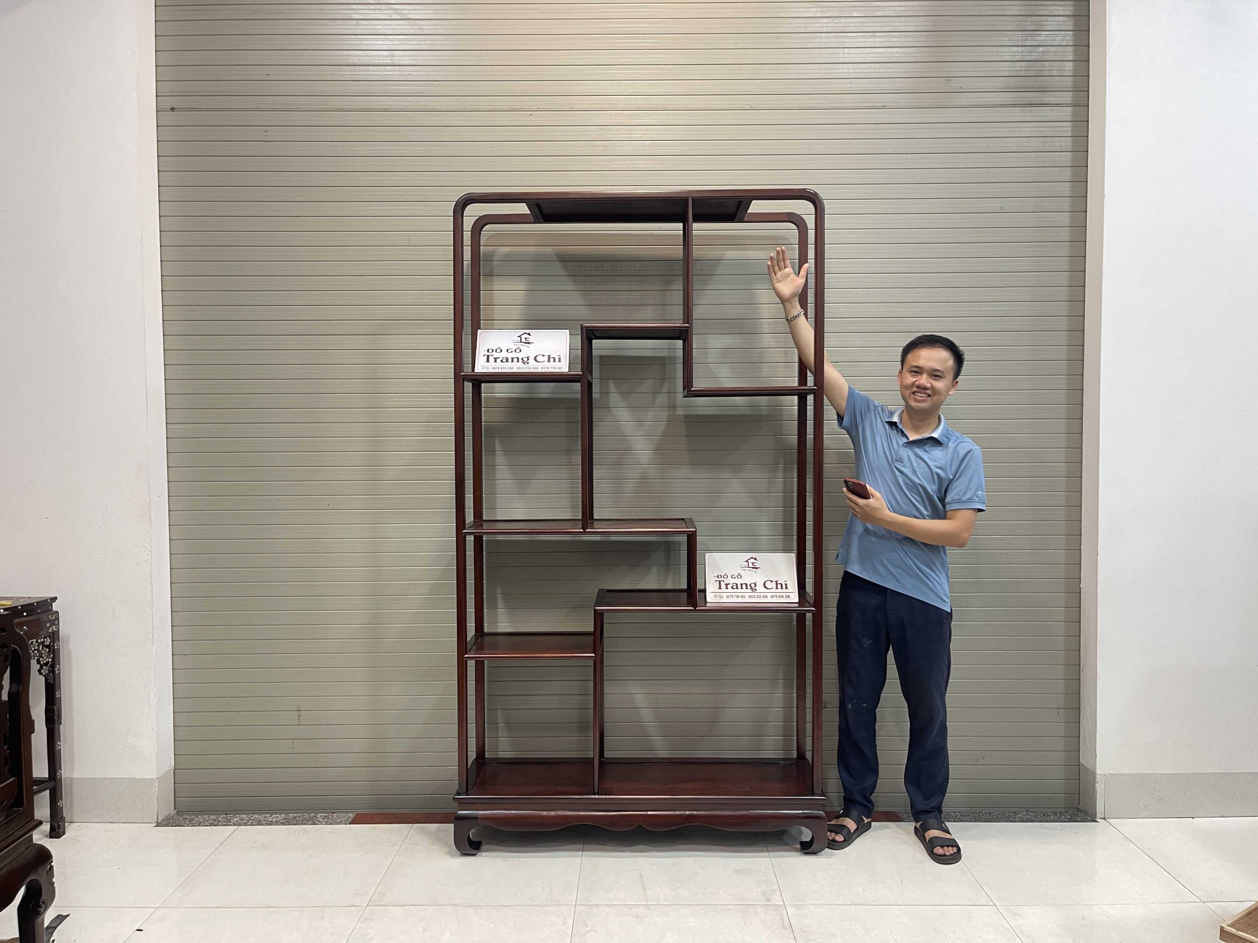 Mẫu Kệ Bày Đồ Gỗ Gụ 211 x 119 x 36 Cm