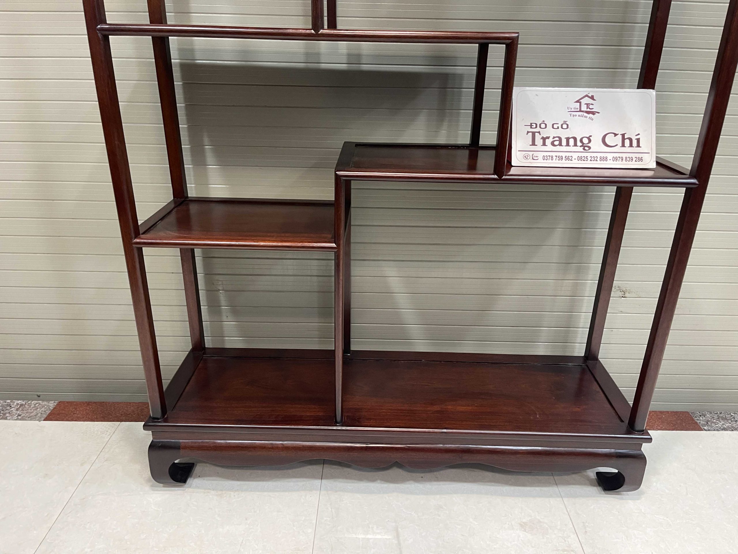 Mẫu Kệ Bày Đồ Gỗ Gụ 211 x 119 x 36 Cm