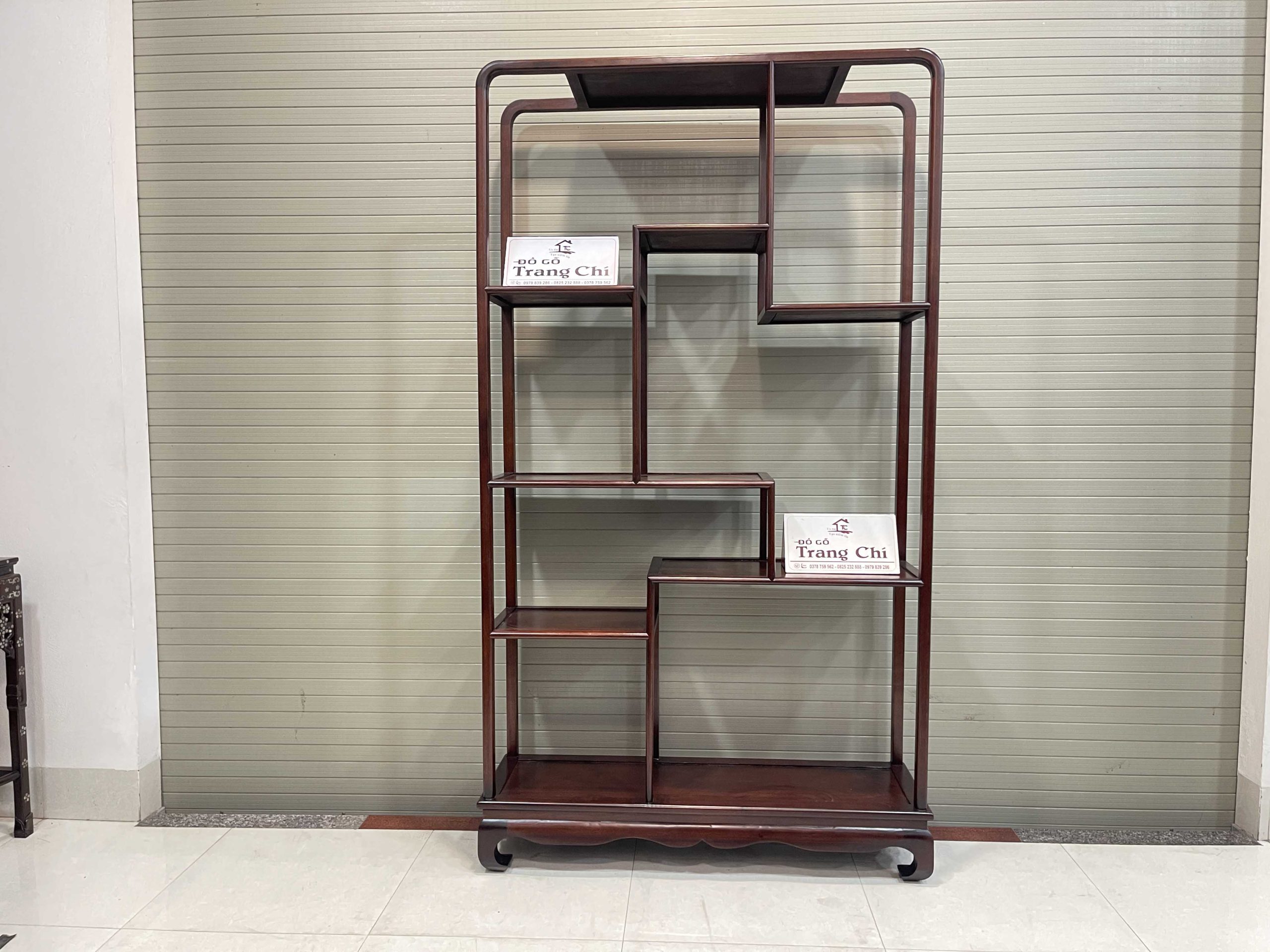 Mẫu Kệ Bày Đồ Gỗ Gụ 211 x 119 x 36 Cm (14) Mẫu Kệ Bày Đồ Gỗ Gụ 211 x 119 x 36 Cm