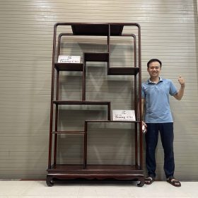 Mẫu Kệ Bày Đồ Gỗ Gụ 211 x 119 x 36 Cm