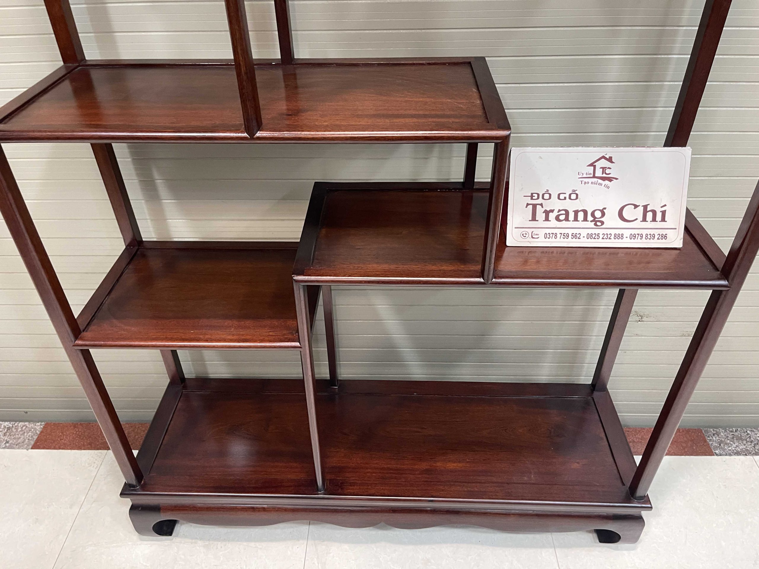Mẫu Kệ Bày Đồ Gỗ Gụ 211 x 119 x 36 Cm