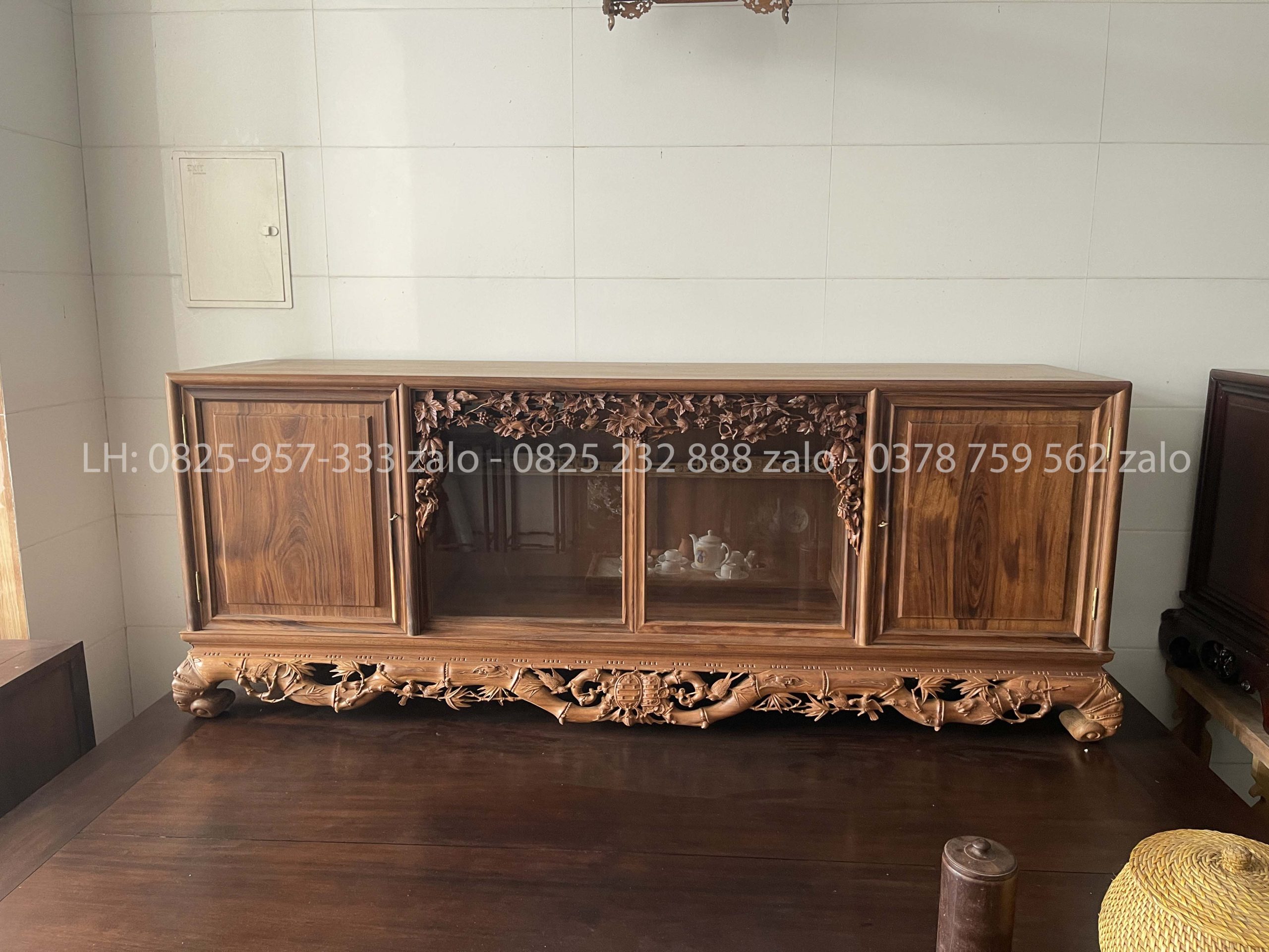 Báo Giá Mẫu Tủ Chè Gụ Ta Quảng Bình