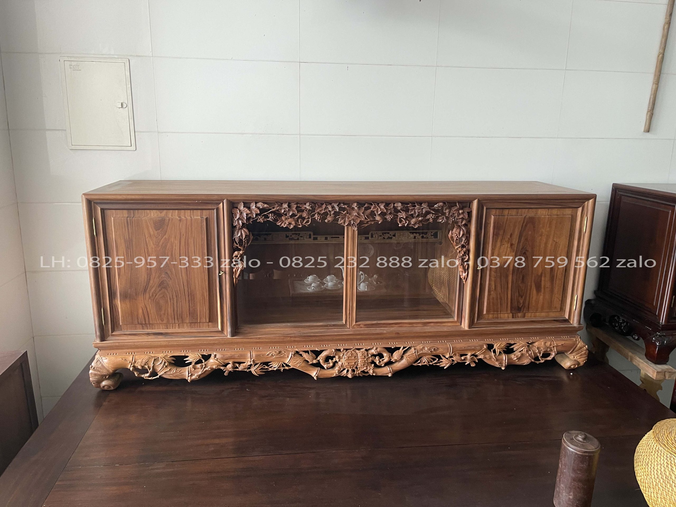Báo Giá Mẫu Tủ Chè Gụ Ta Quảng Bình (3) Báo Giá Mẫu Tủ Chè Gụ Ta Quảng Bình
