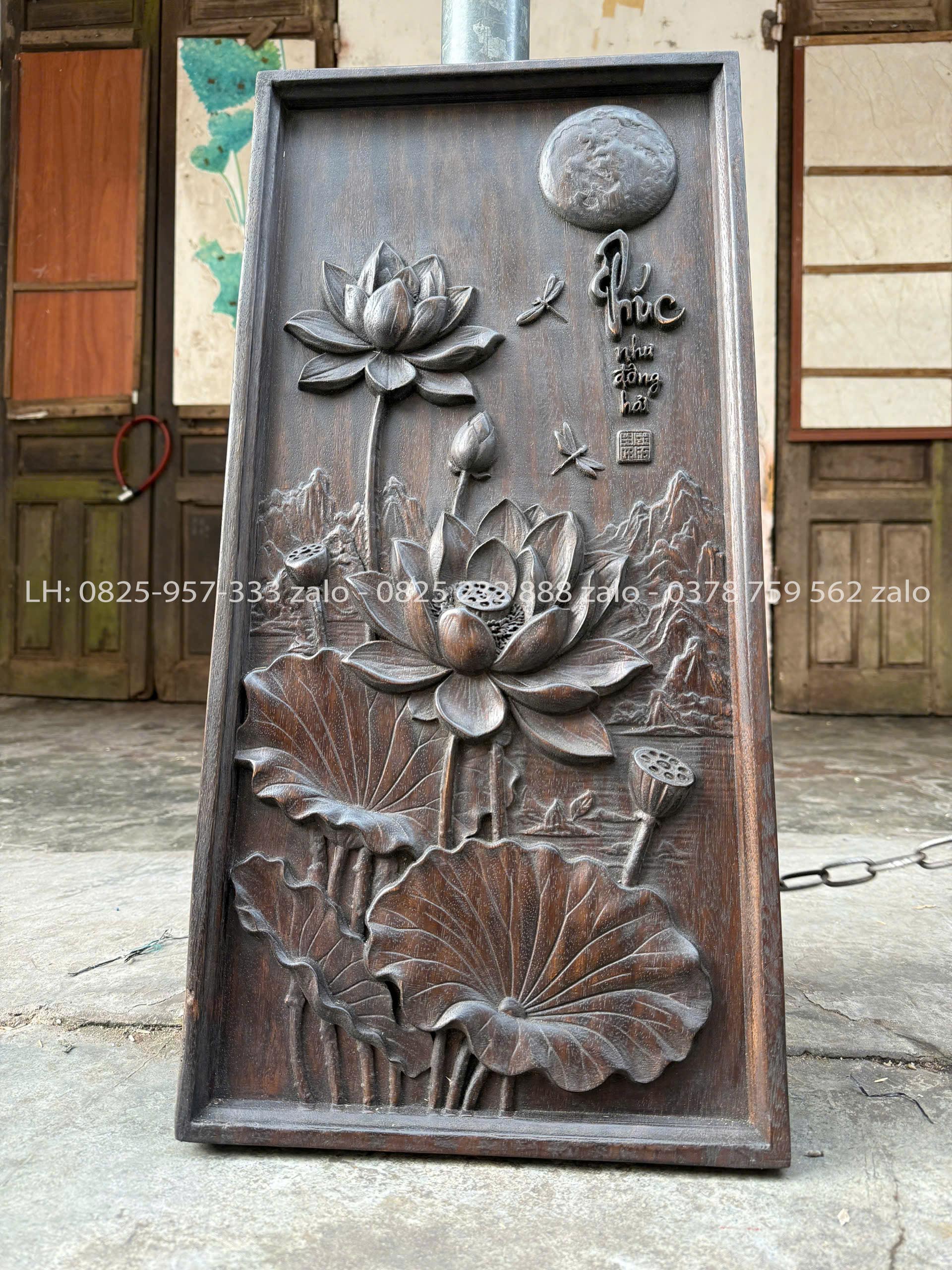 Tranh Chạm Chữ Phúc Hoa Sen Gỗ Lim
