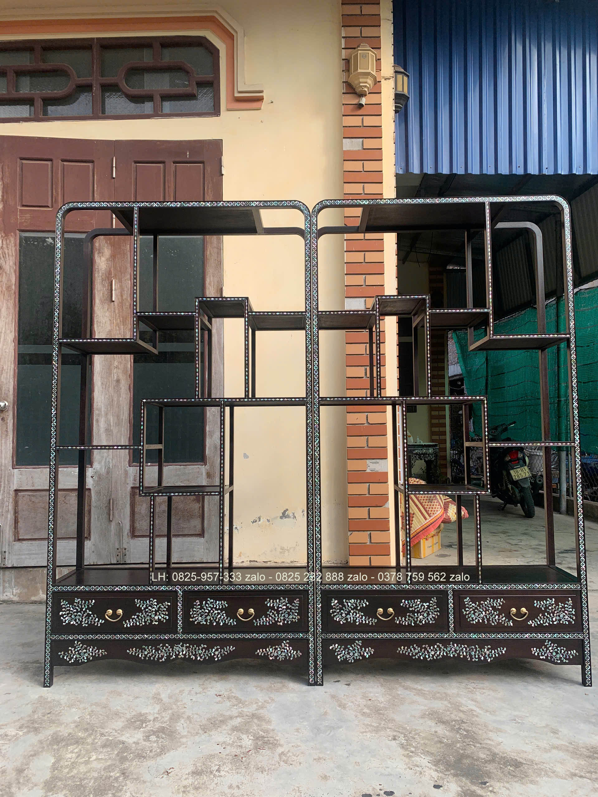 Mẫu Kệ Bày Đồ Gỗ Gụ Khảm Cẩn Ốc